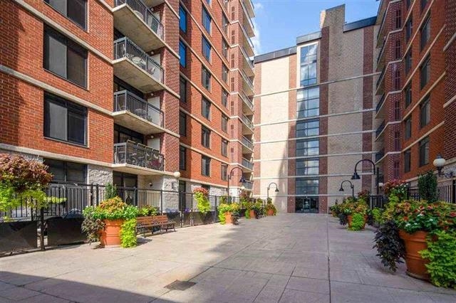 700 1ST ST Unit: 1b