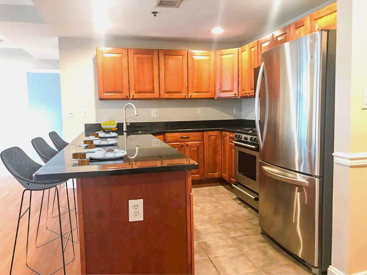 727 MONROE ST Unit: 303