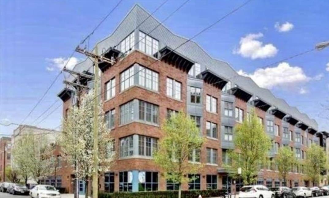 727 MONROE ST Unit: 303