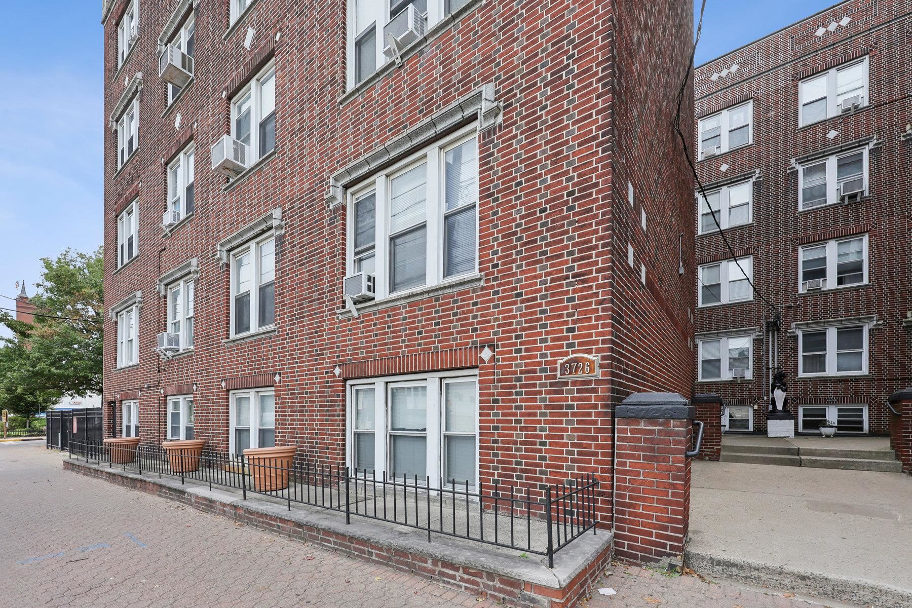 3726 PARK AVE Unit: C5