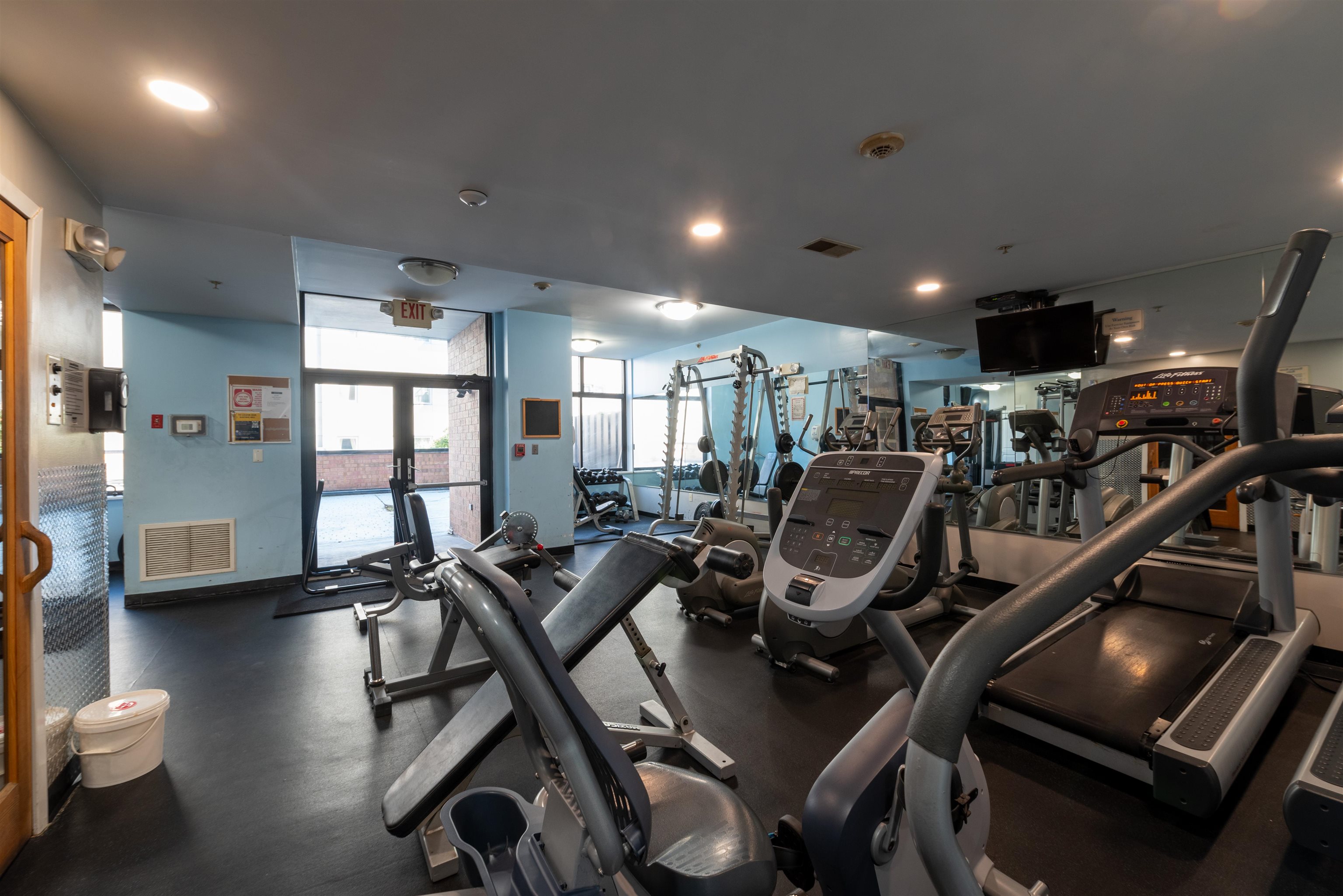 610 NEWARK ST Unit: 2B