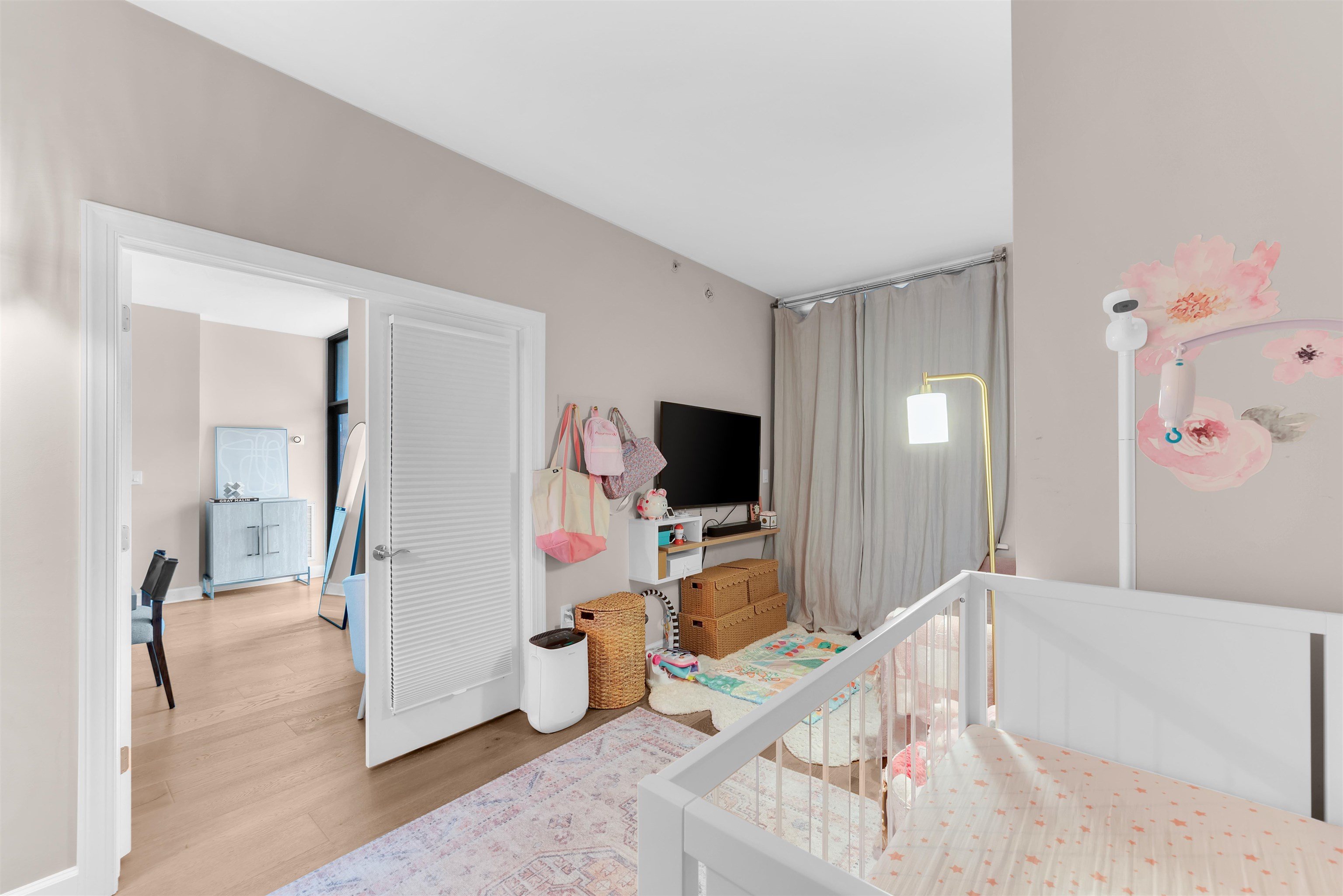 610 NEWARK ST Unit: 2B