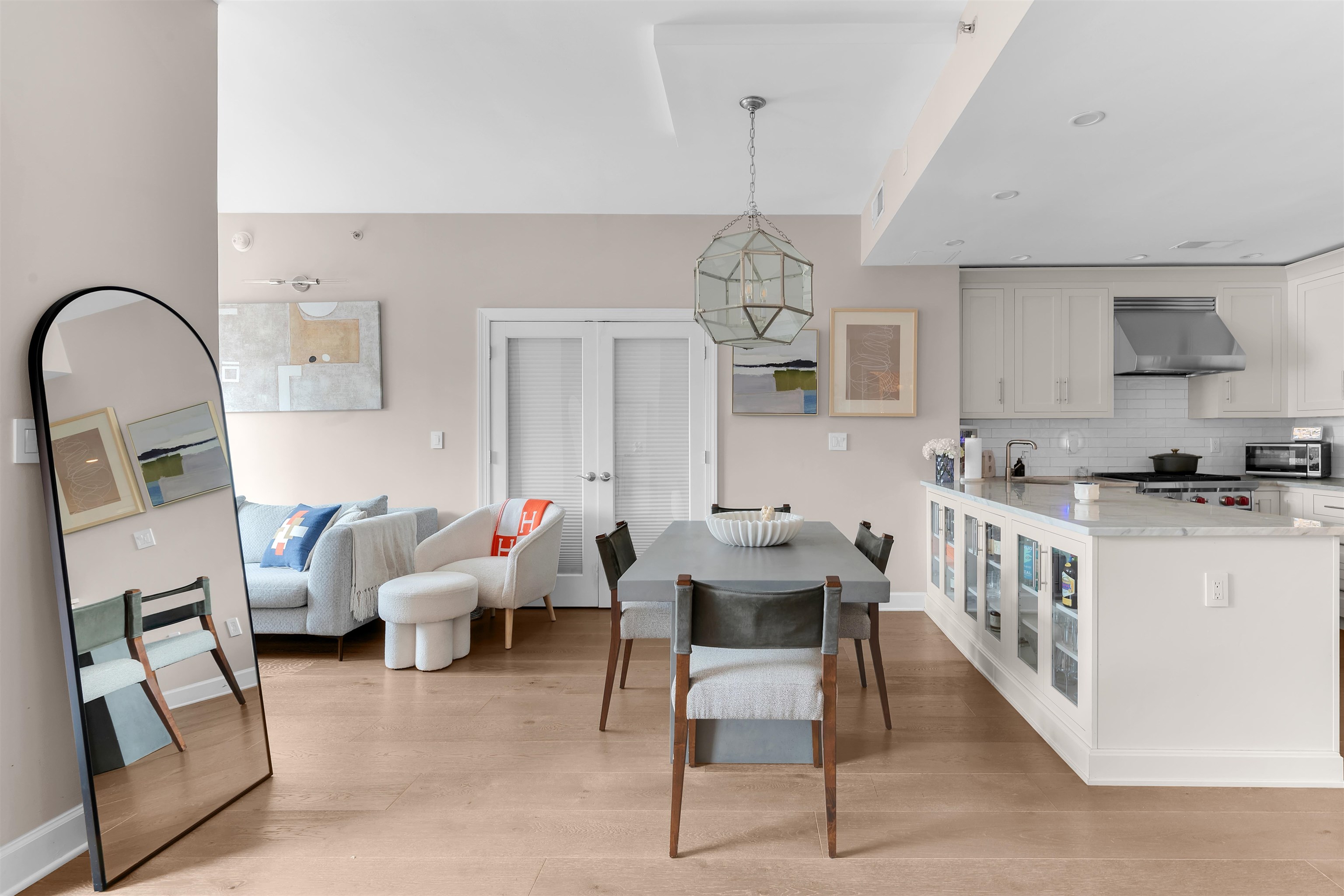 610 NEWARK ST Unit: 2B