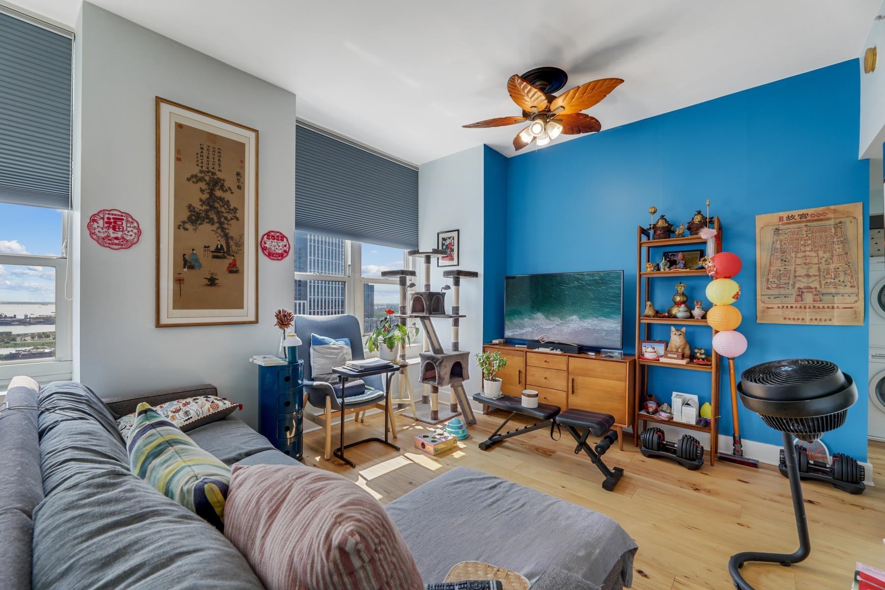 88 MORGAN ST Unit: 3408