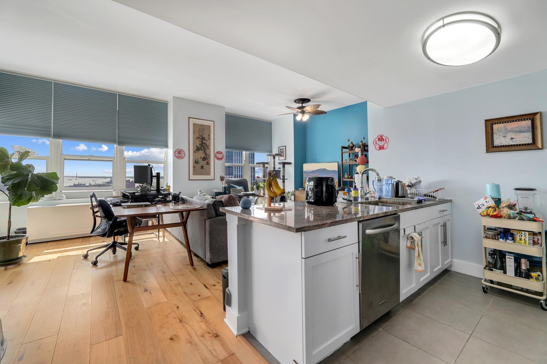 88 MORGAN ST Unit: 3408