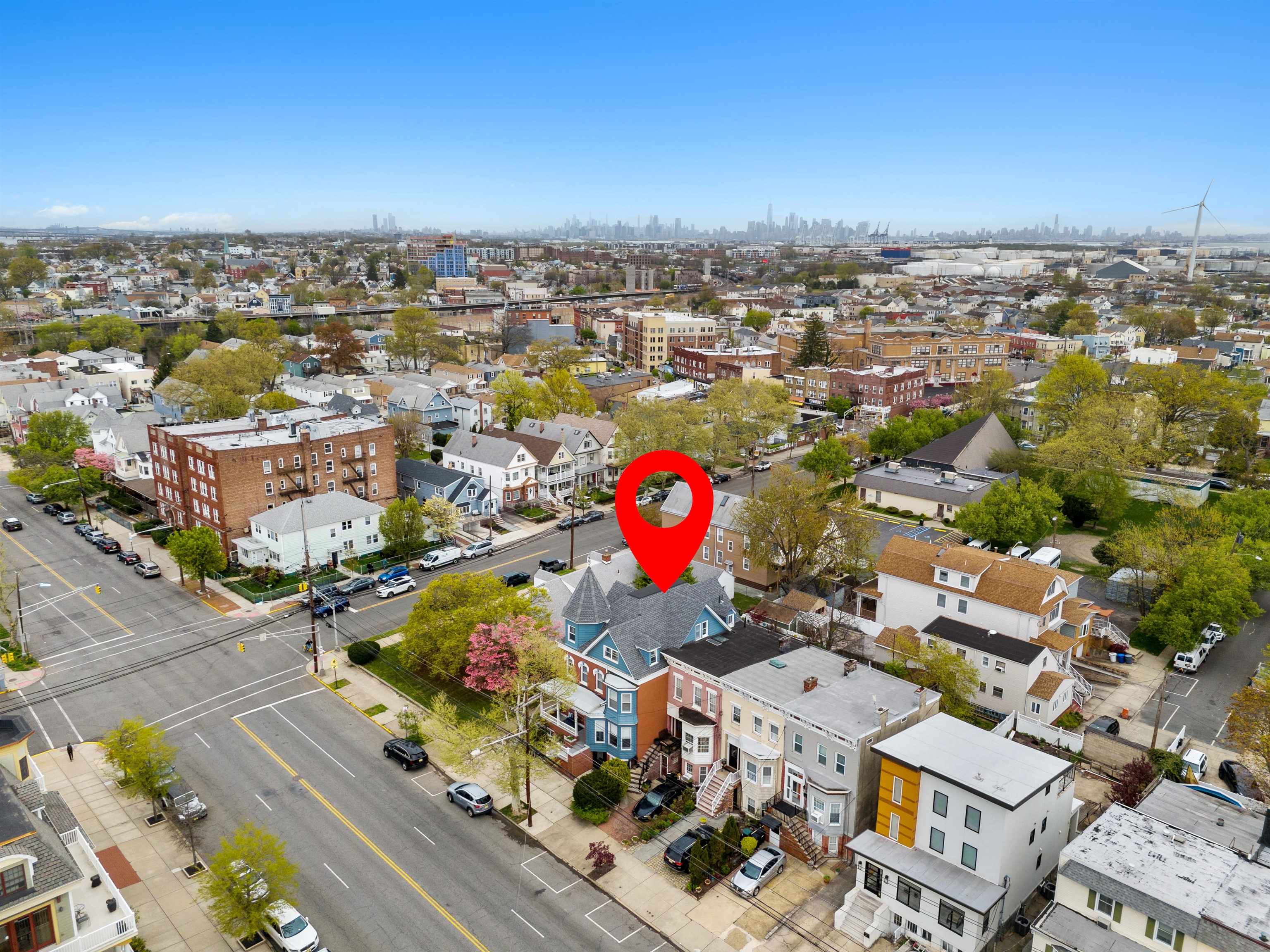 146 AVENUE C Unit: 3