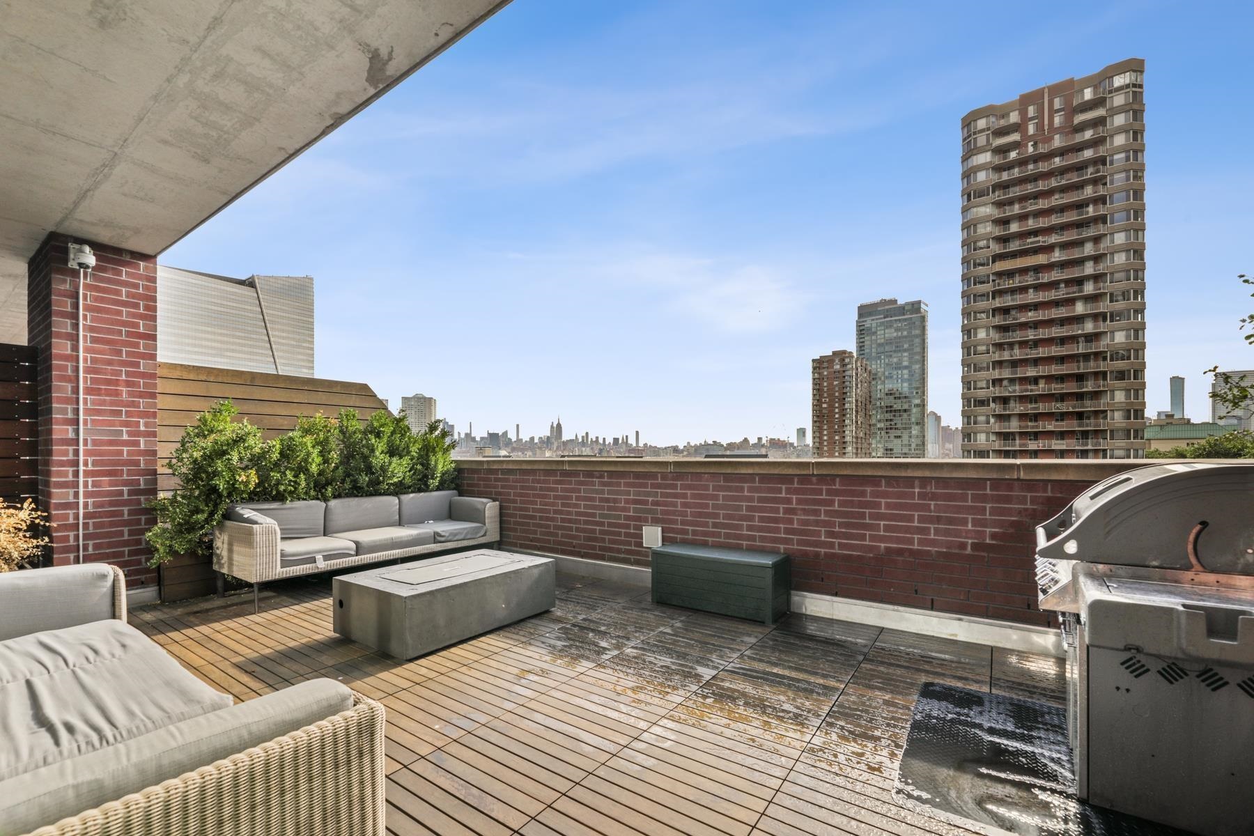 389 WASHINGTON ST Unit: 20K