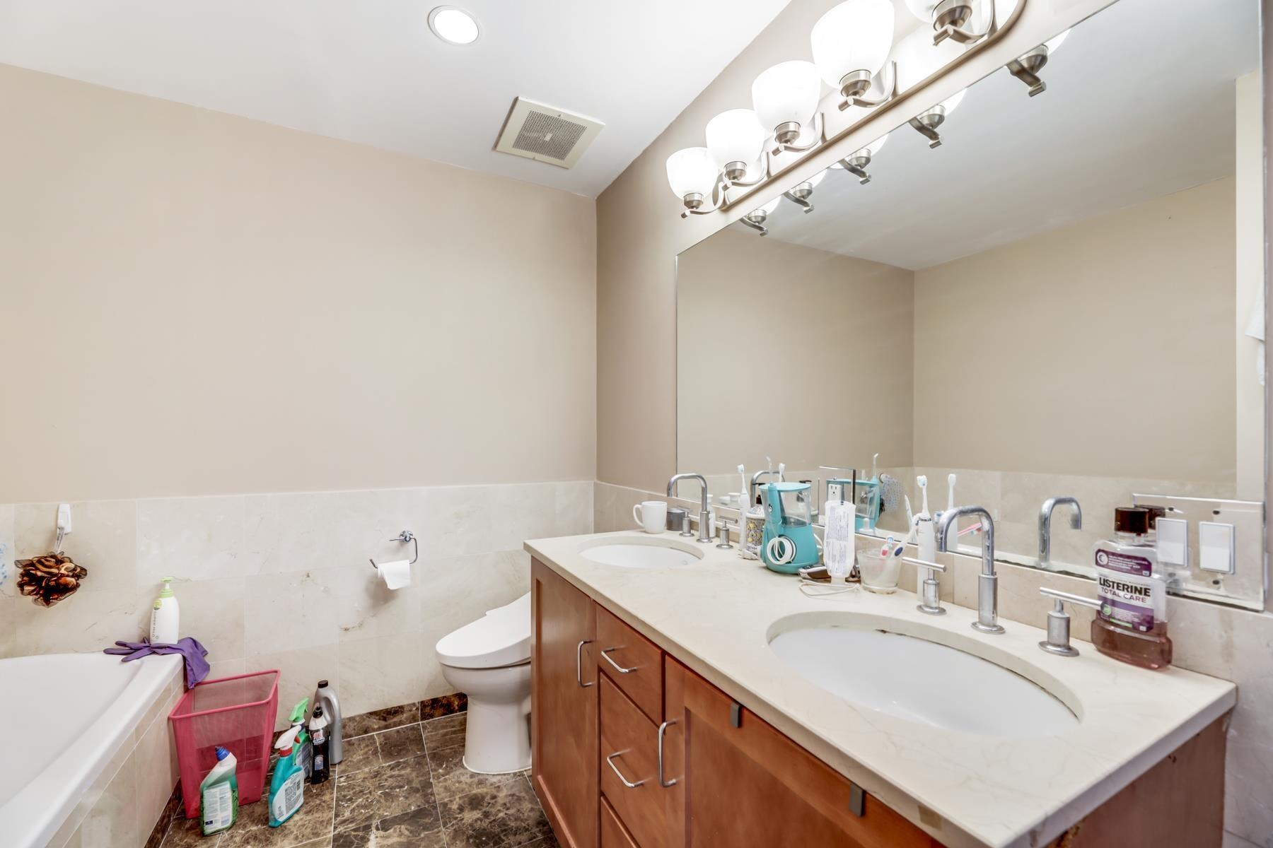 389 WASHINGTON ST Unit: 20K