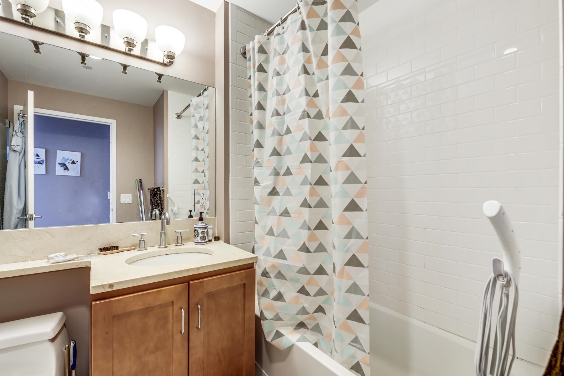 389 WASHINGTON ST Unit: 20K