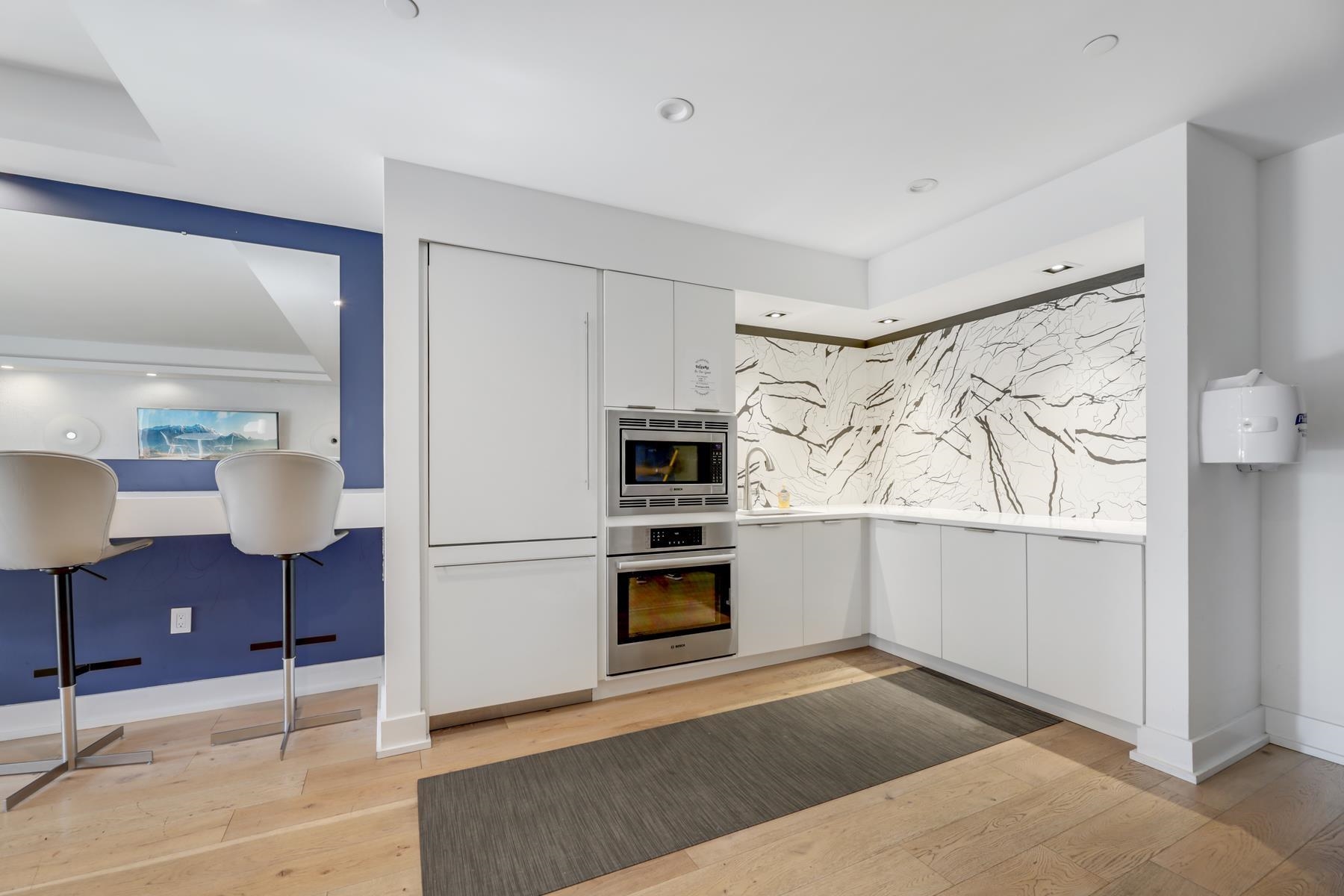 389 WASHINGTON ST Unit: 20K