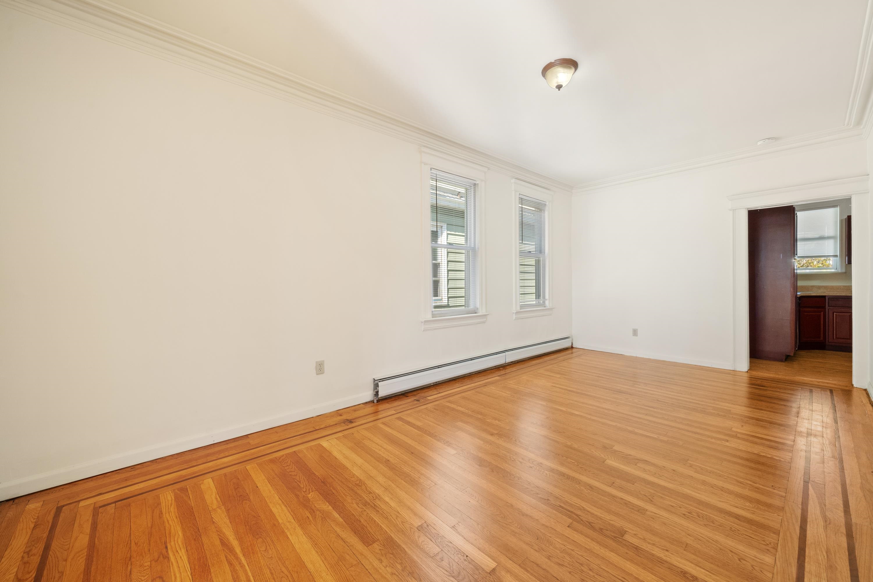 81 WEST 25TH ST Unit: 1