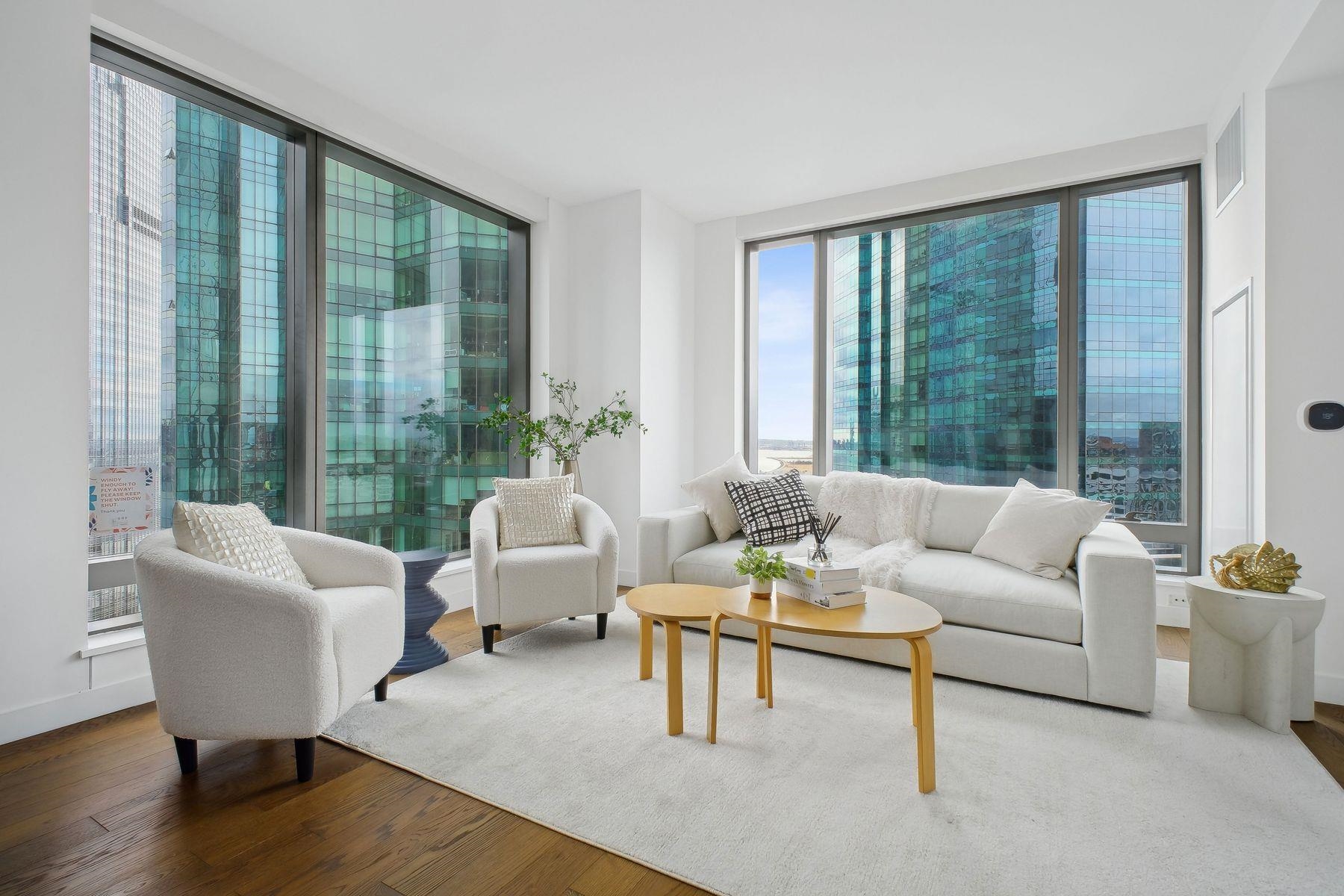 99 HUDSON ST Unit: 2711