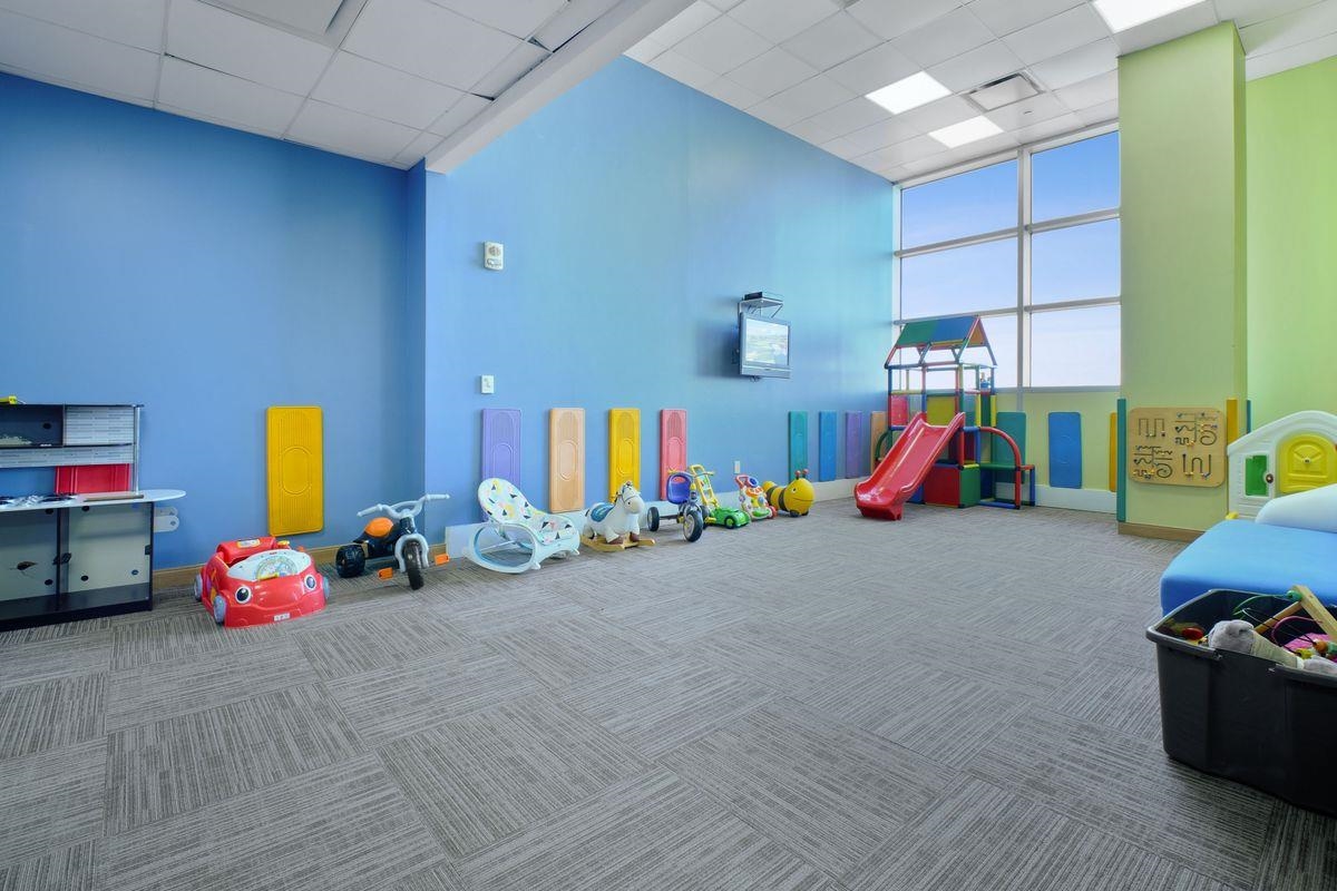 1 SHORE LANE Unit: 2011