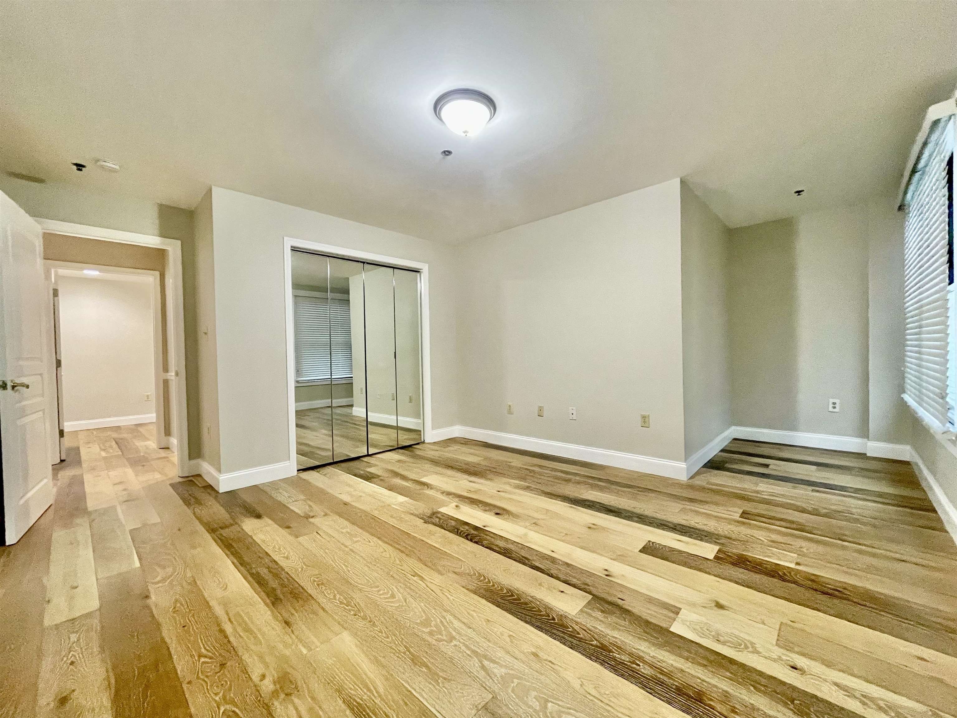 711 CLINTON ST Unit: 2A