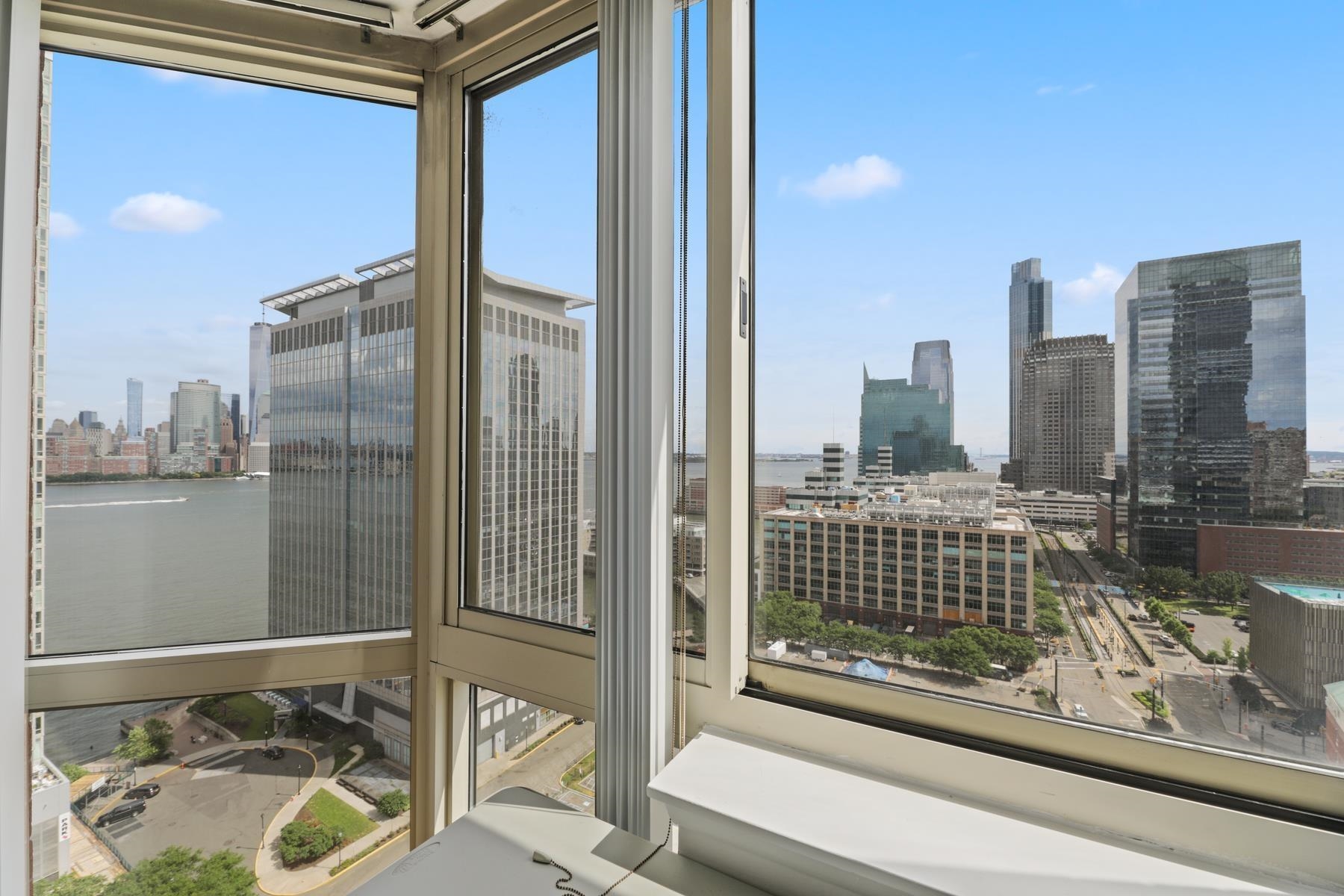 20 2ND ST Unit: 1011