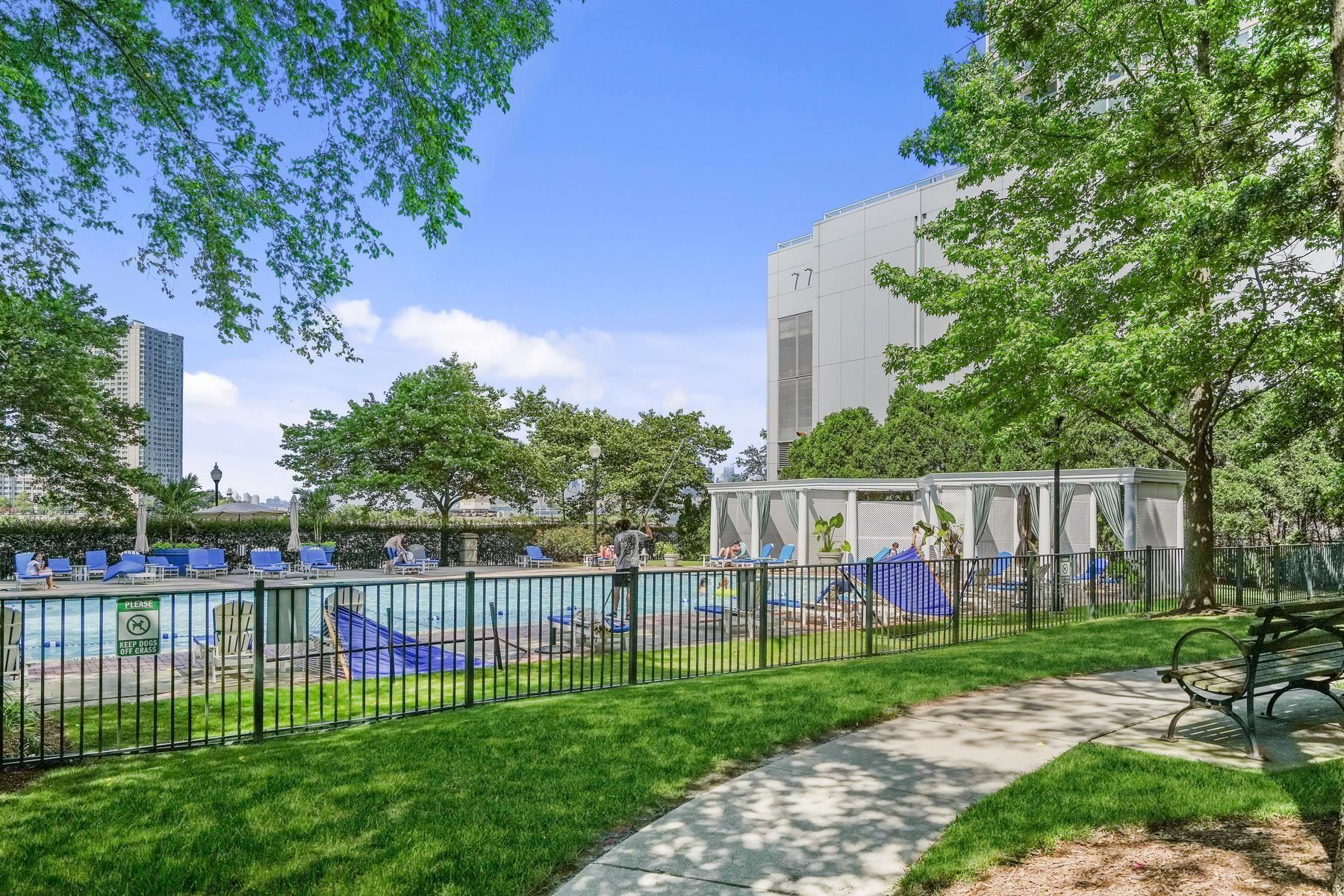 20 2ND ST Unit: 1011