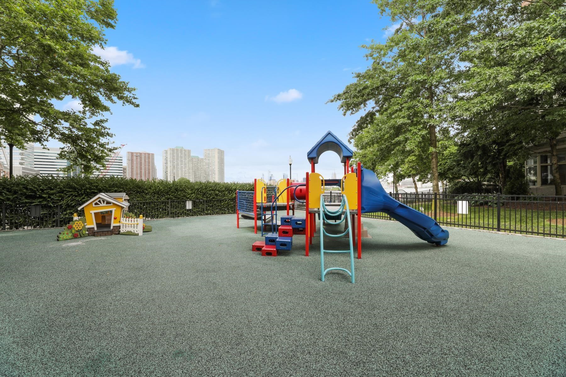 20 2ND ST Unit: 1011