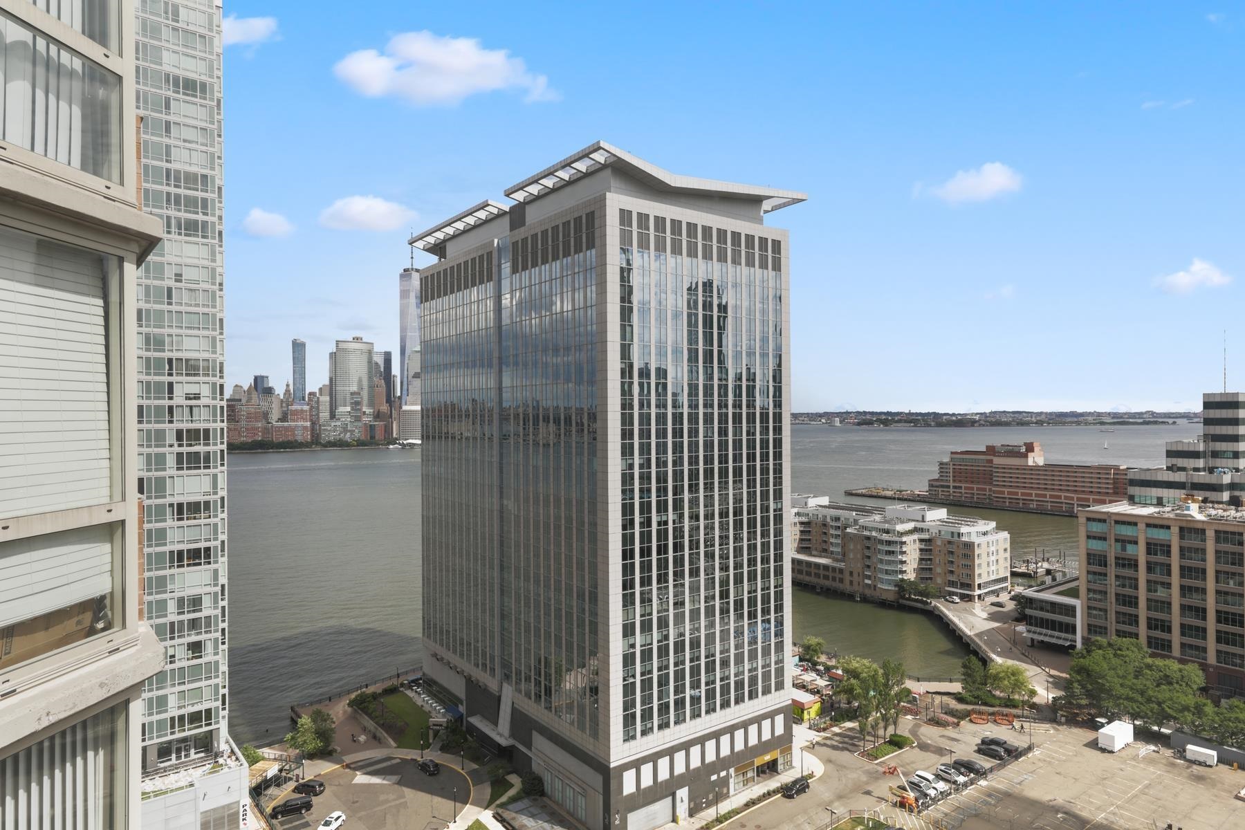 20 2ND ST Unit: 1011