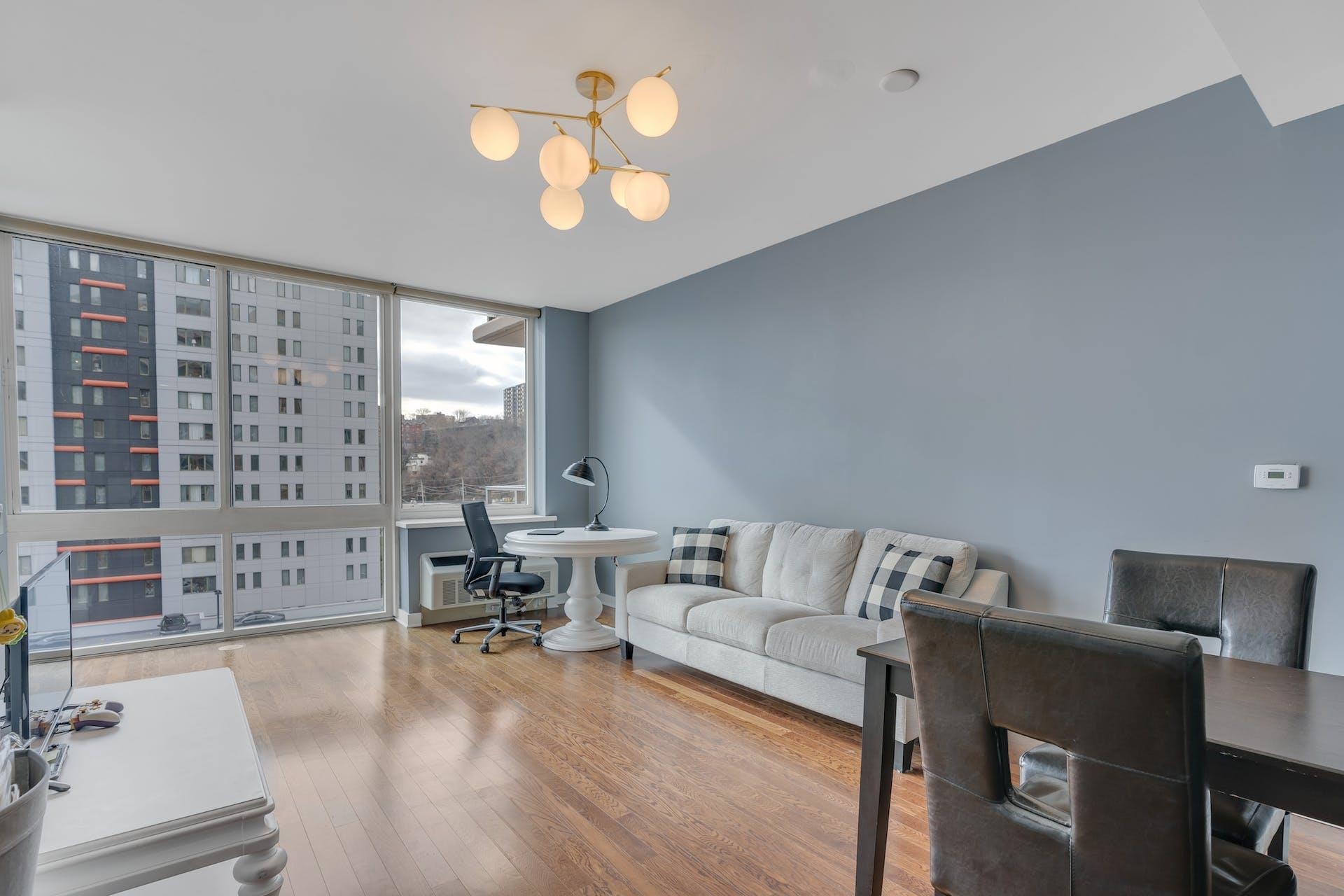 1 HUDSON PARK Unit: 803