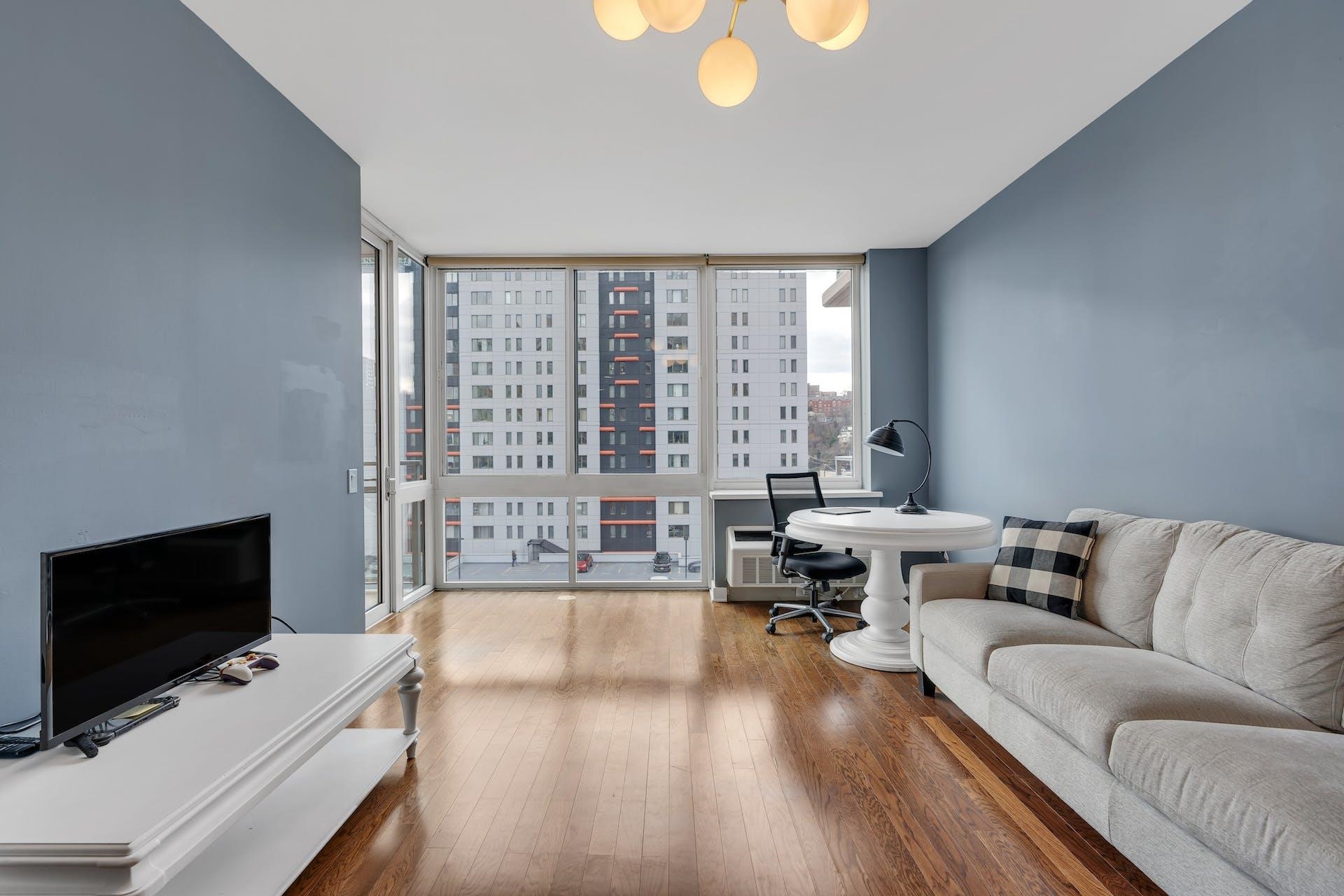 1 HUDSON PARK Unit: 803