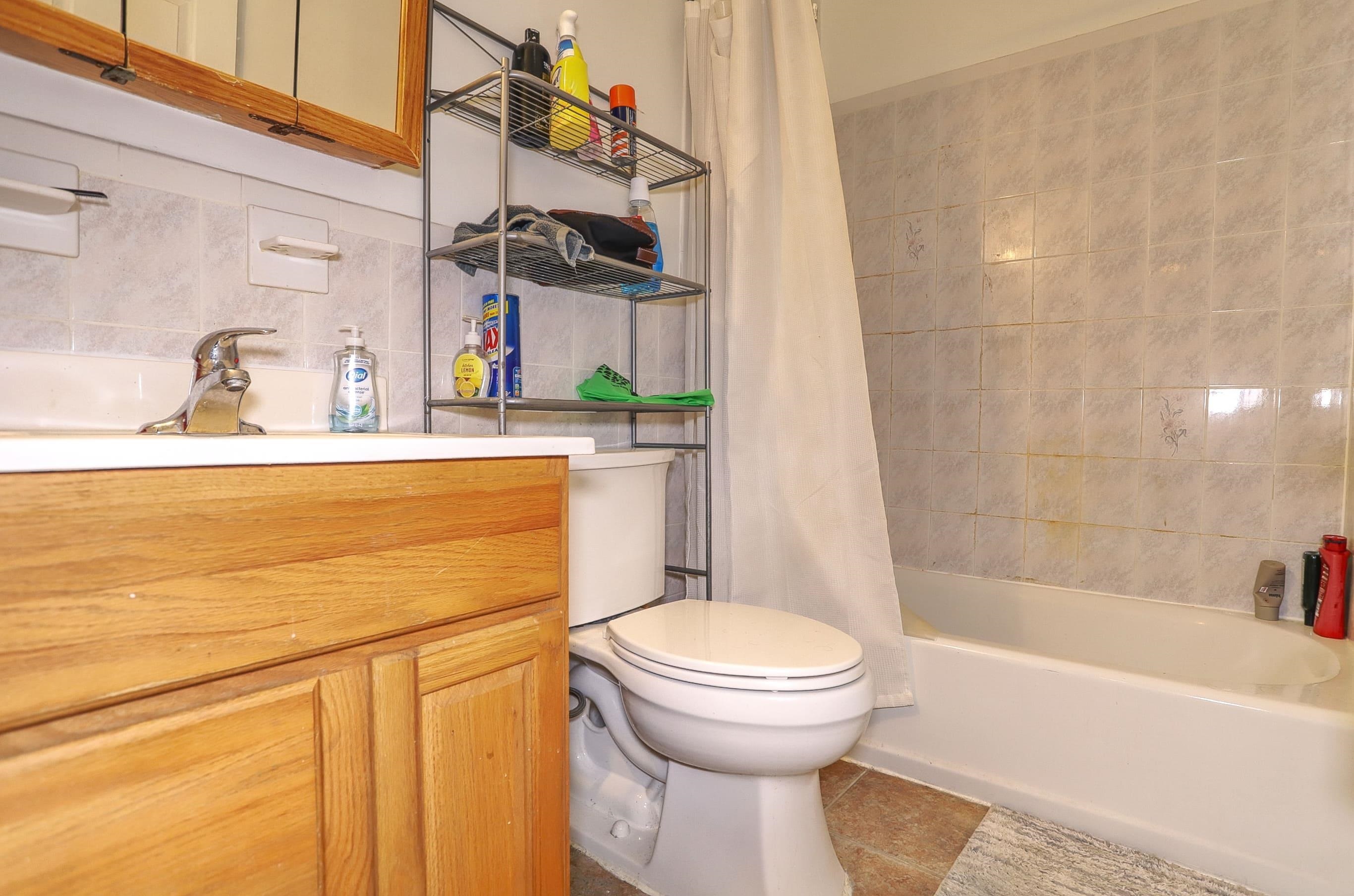 66 MADISON ST Unit: 4