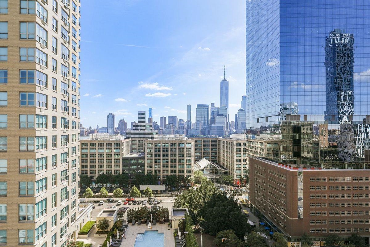 88 MORGAN ST Unit: 1606