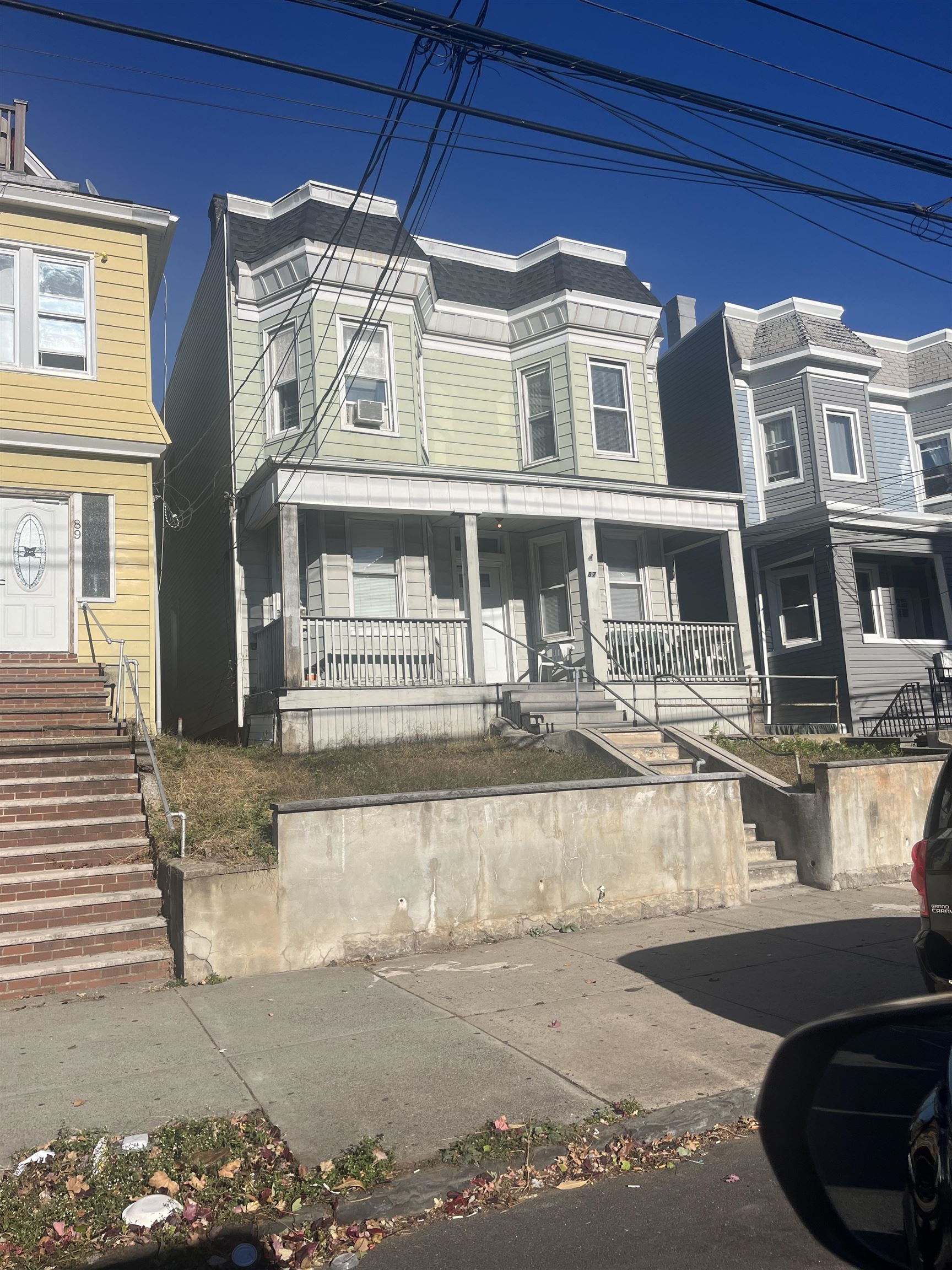 87 WEST 25TH ST Unit: 5