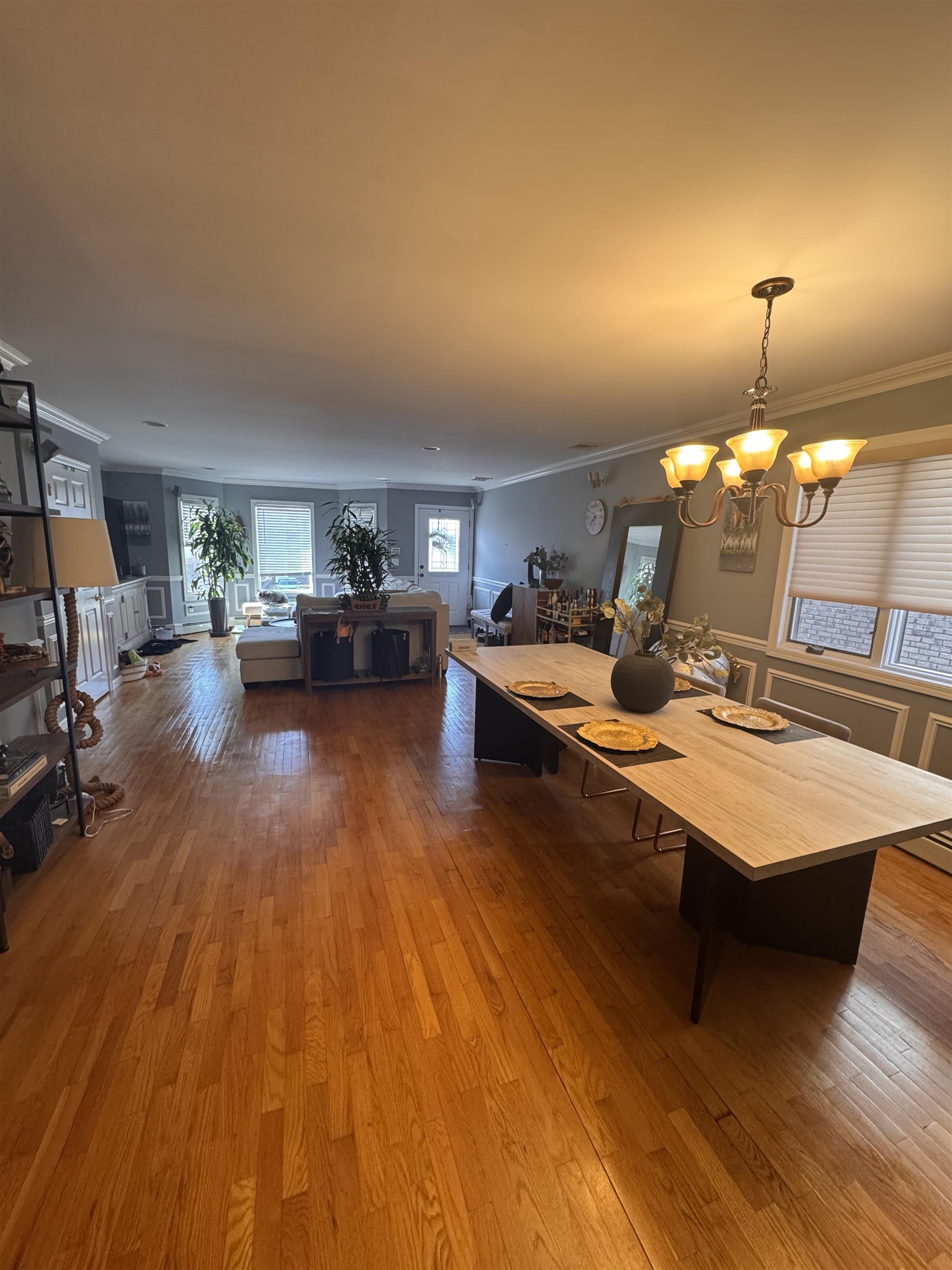 241 KNOX AVE Unit: A