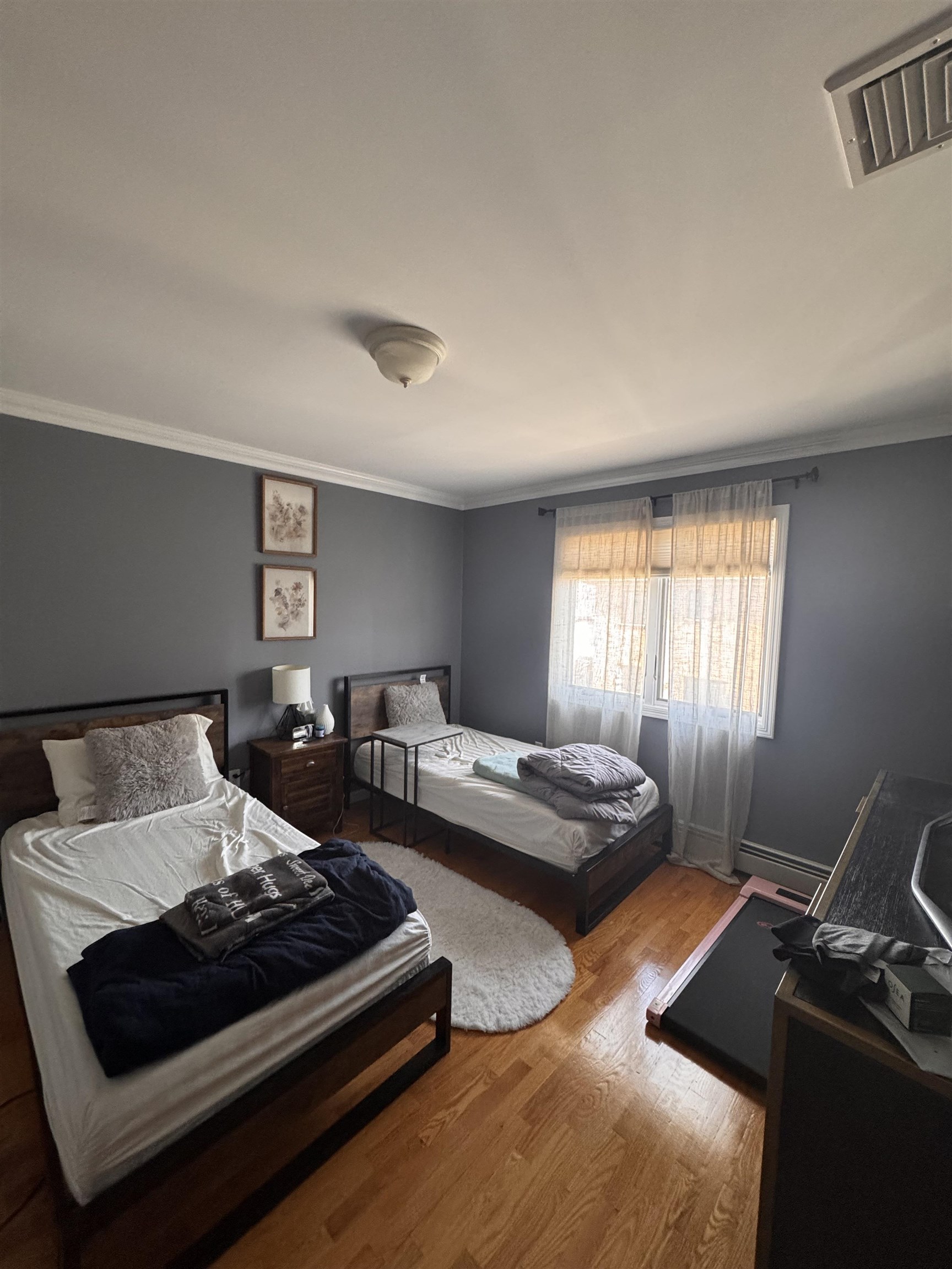 241 KNOX AVE Unit: A