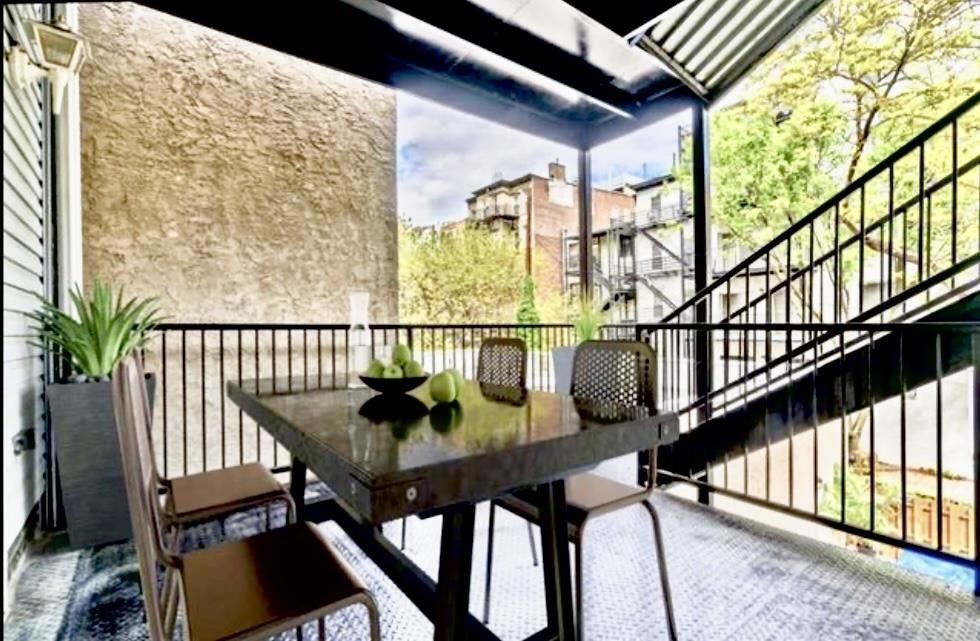 215 CLINTON ST Unit: 2L