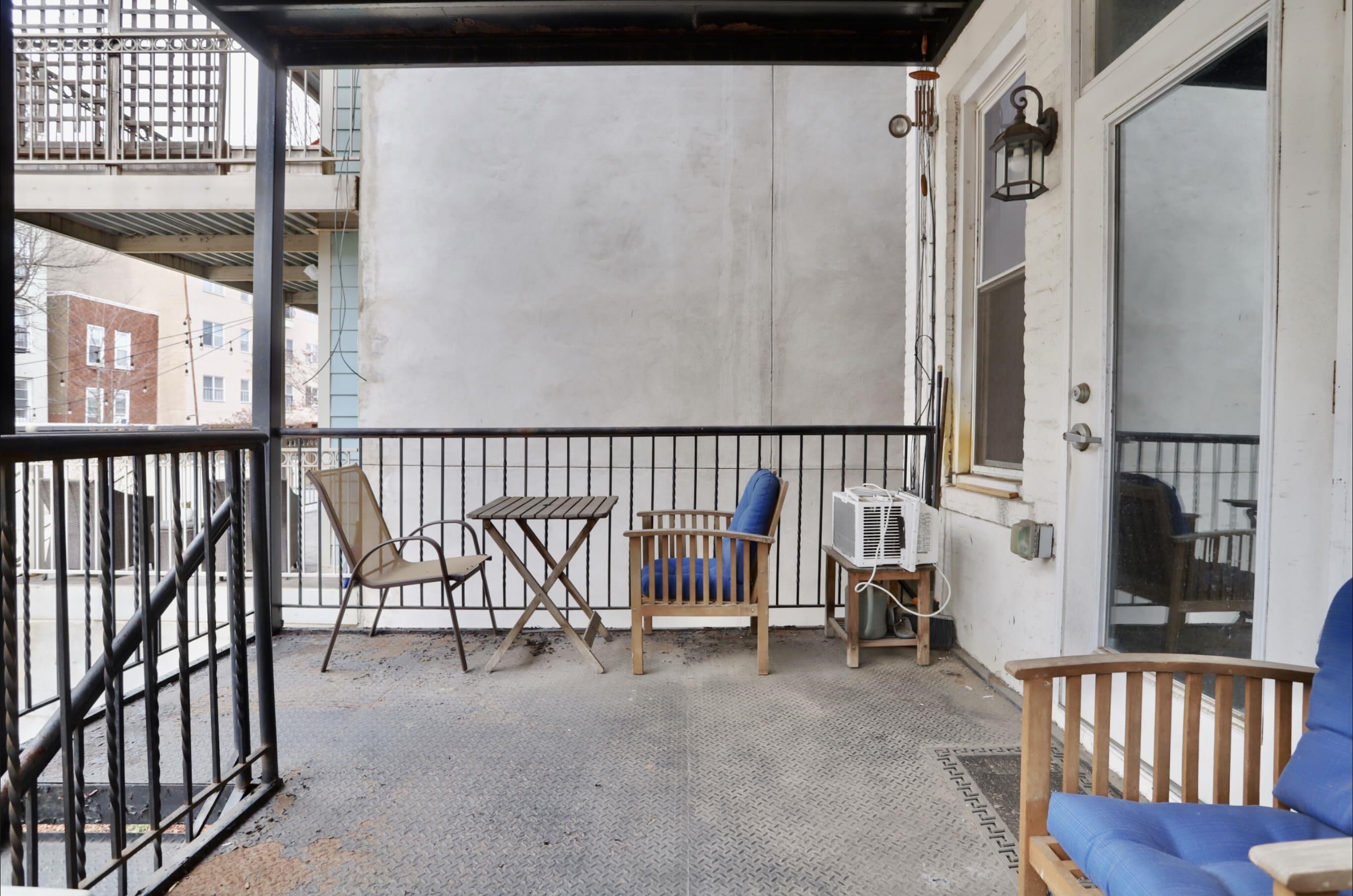 608 MADISON ST Unit: #2
