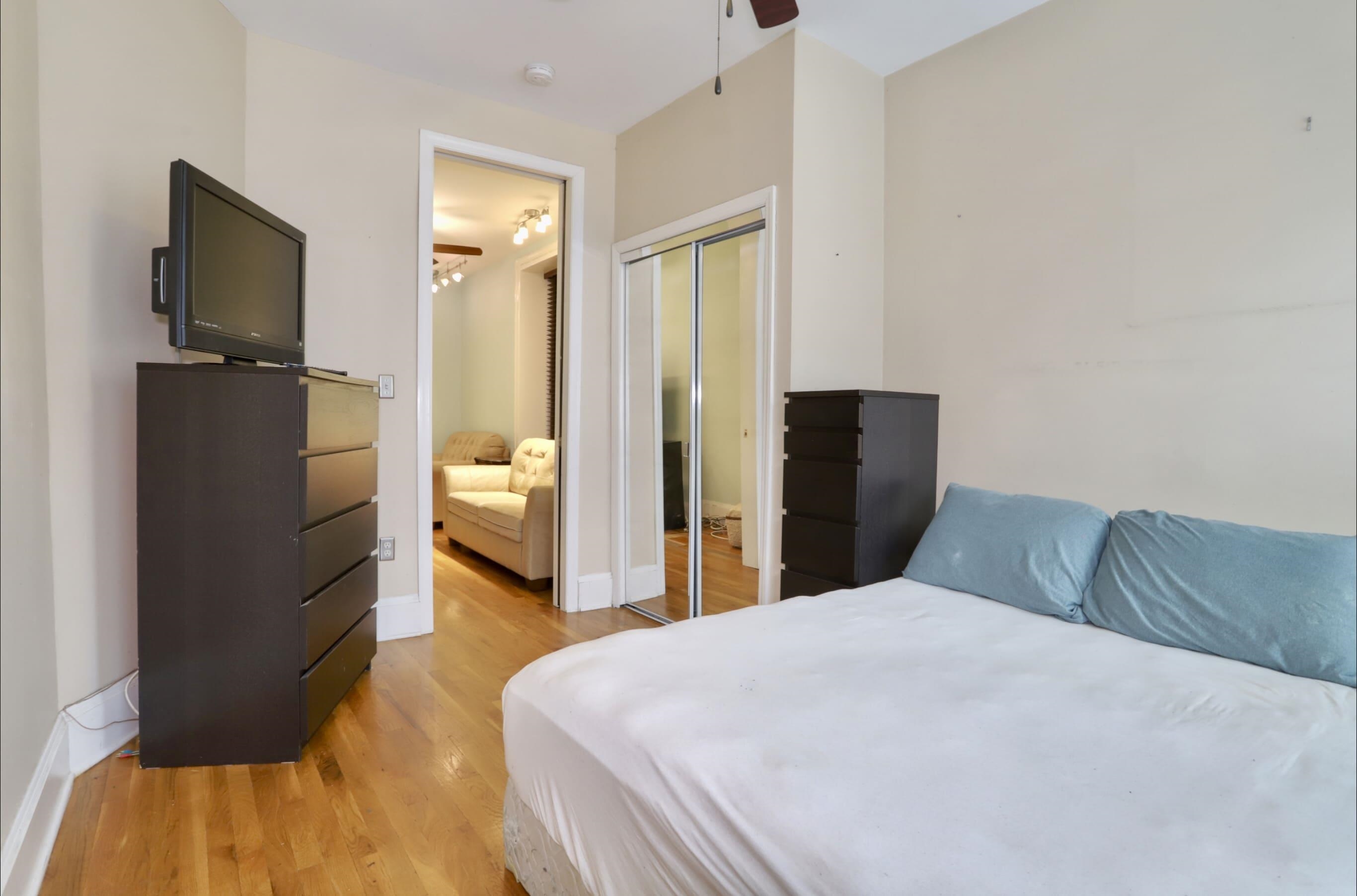 608 MADISON ST Unit: #2