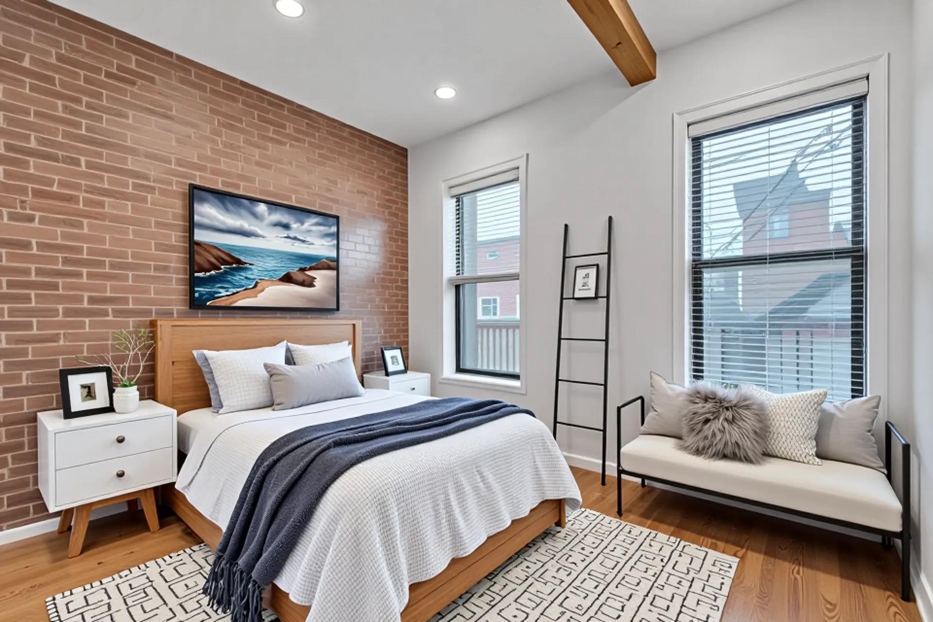 356 VARICK ST Unit: 2