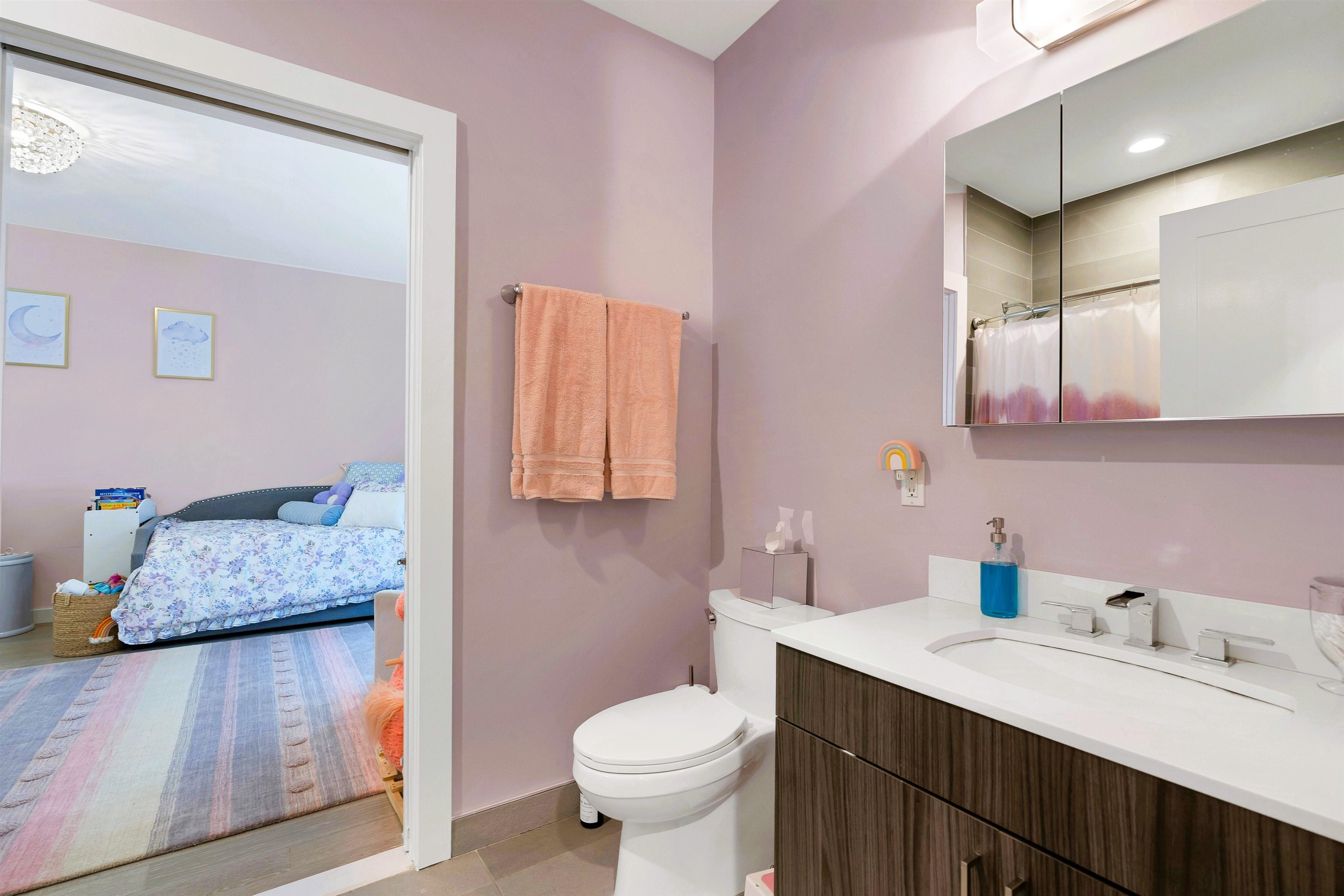 128 HARRISON ST Unit: 404