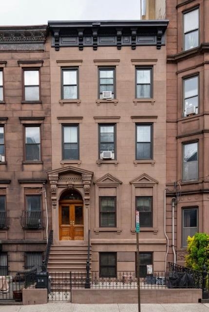 516 HUDSON ST