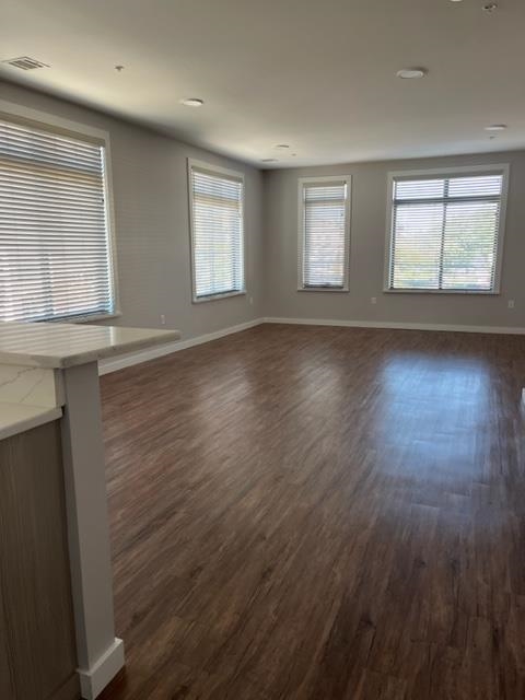 662 AVENUE C Unit: 203