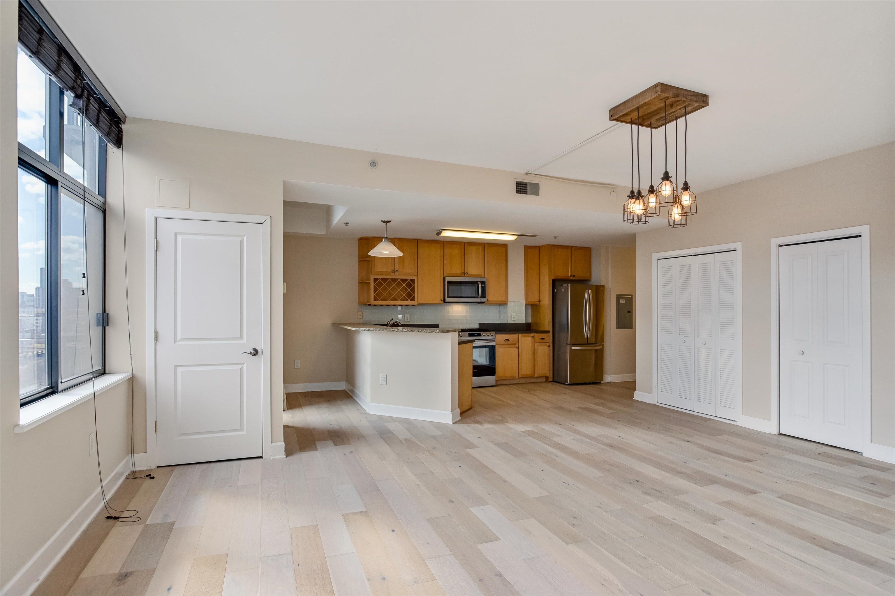 610 NEWARK ST Unit: 9FR