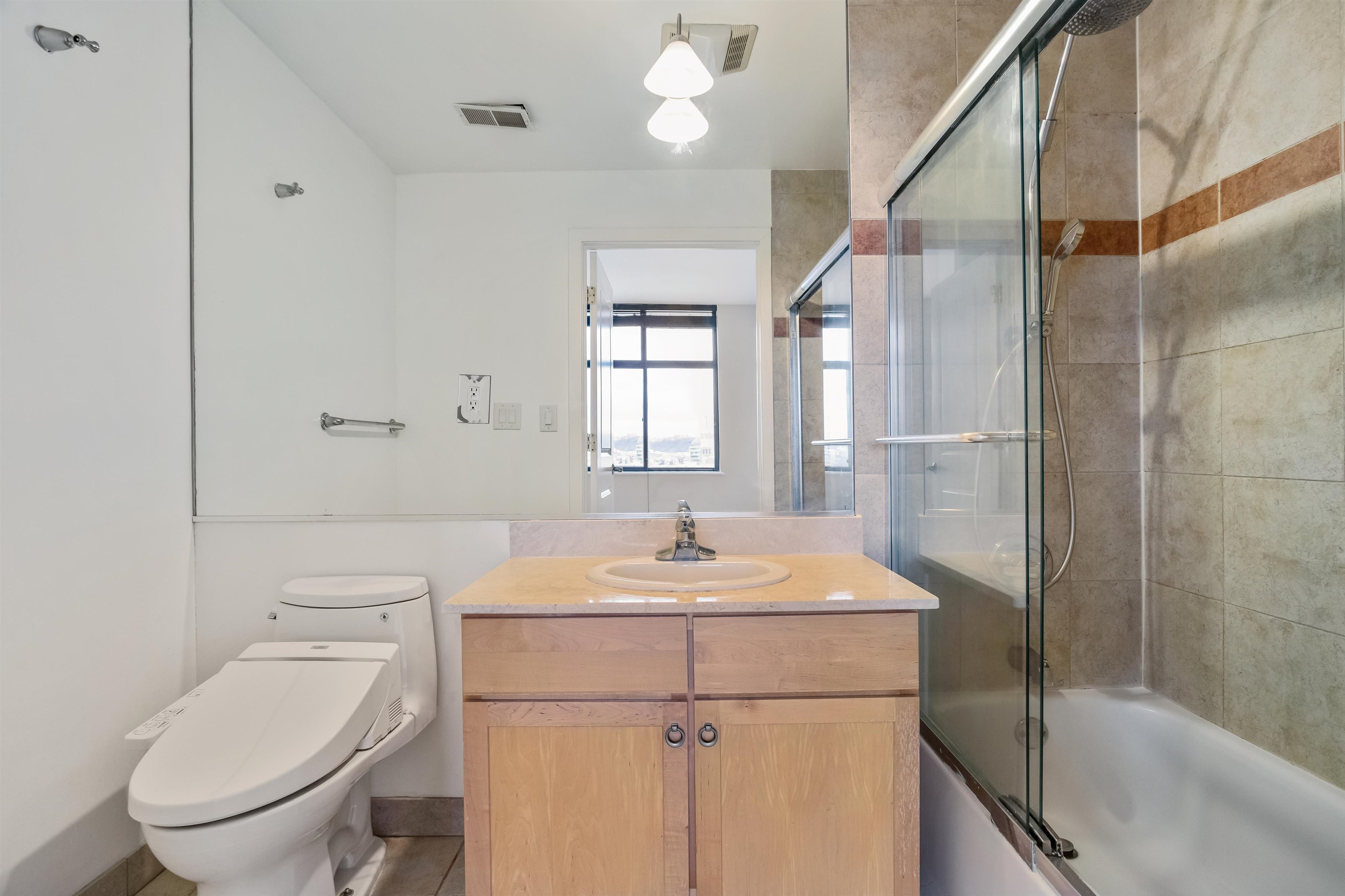 610 NEWARK ST Unit: 9FR