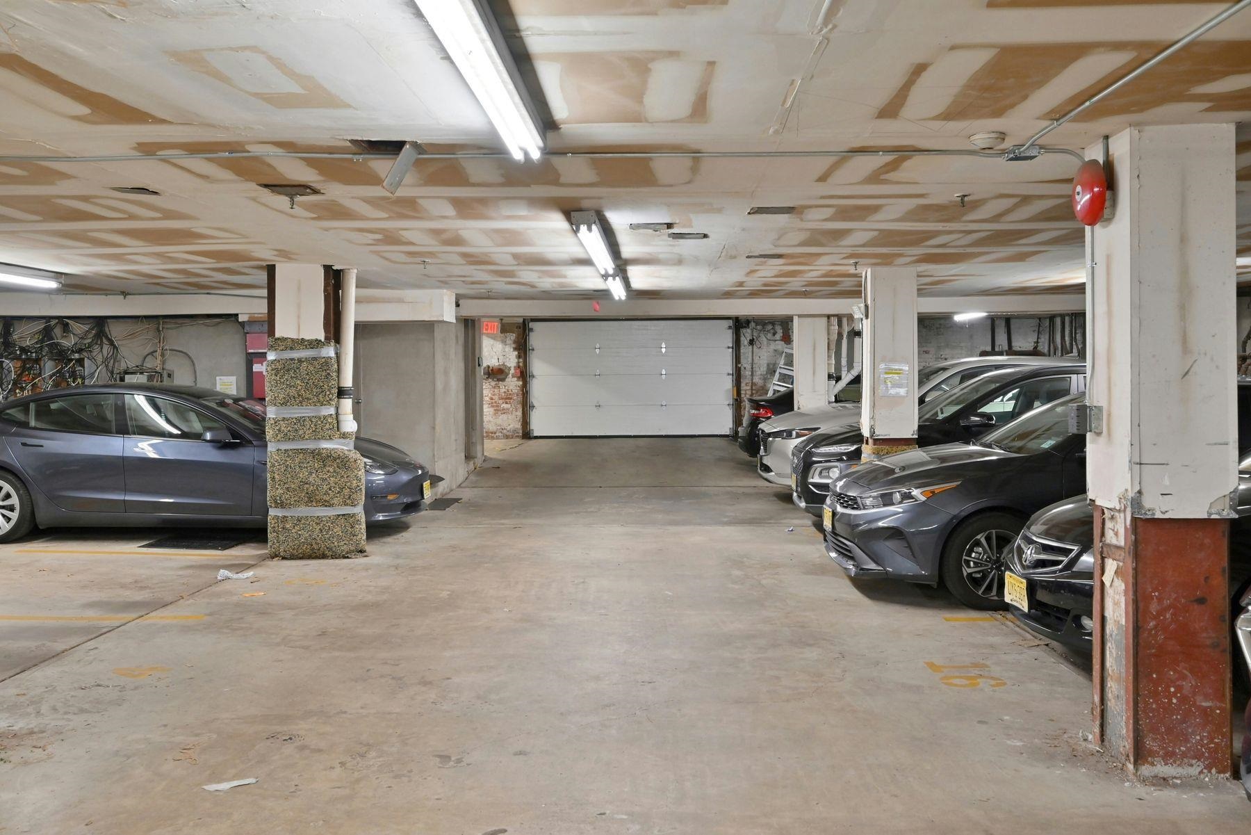 1015 GRAND ST Unit: 5G