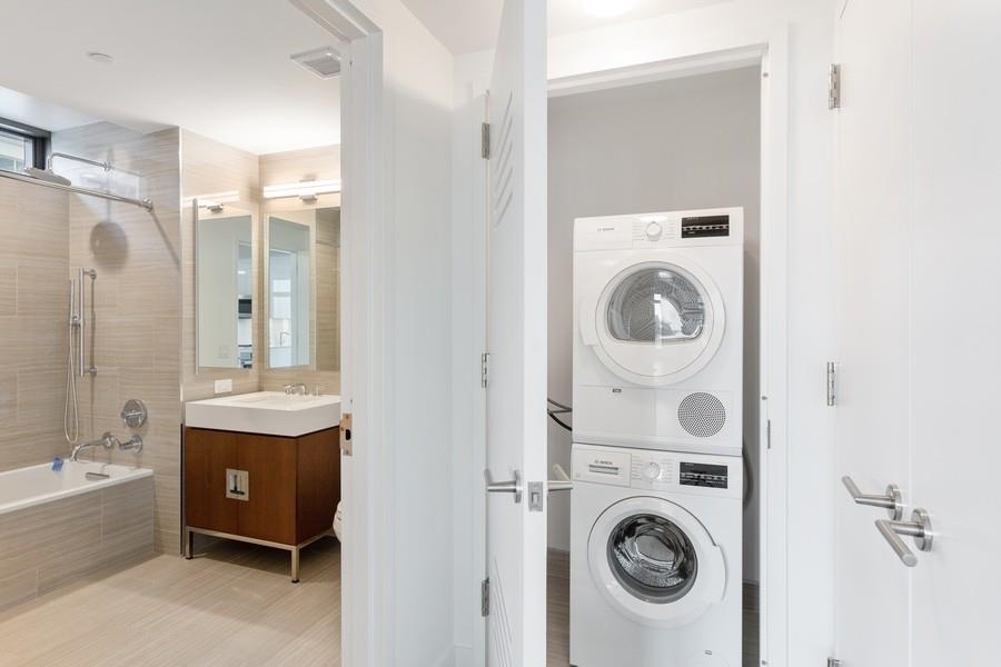 99 HUDSON ST Unit: 601