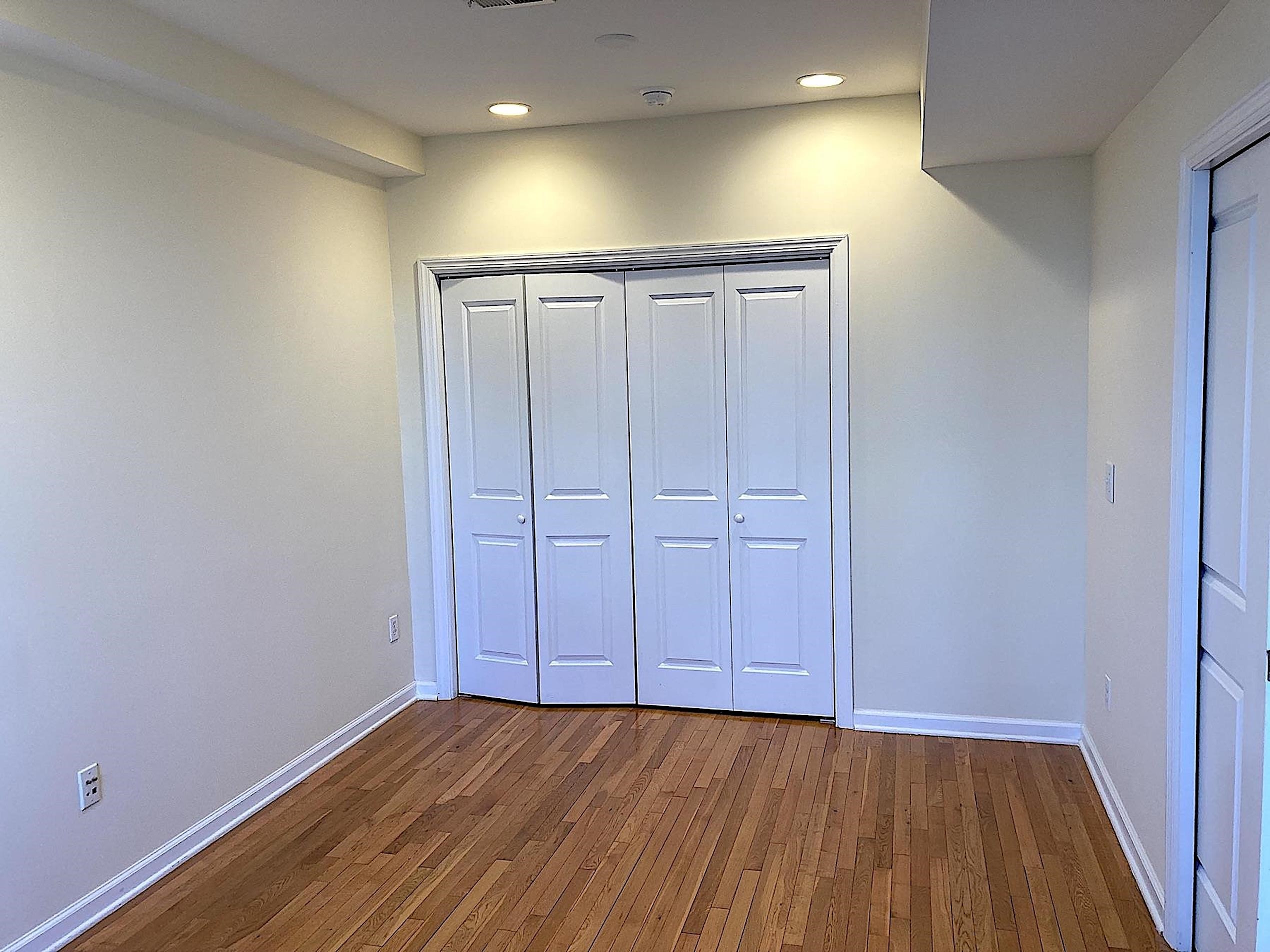 203-207 HACKENSACK PLANK RD Unit: 3C