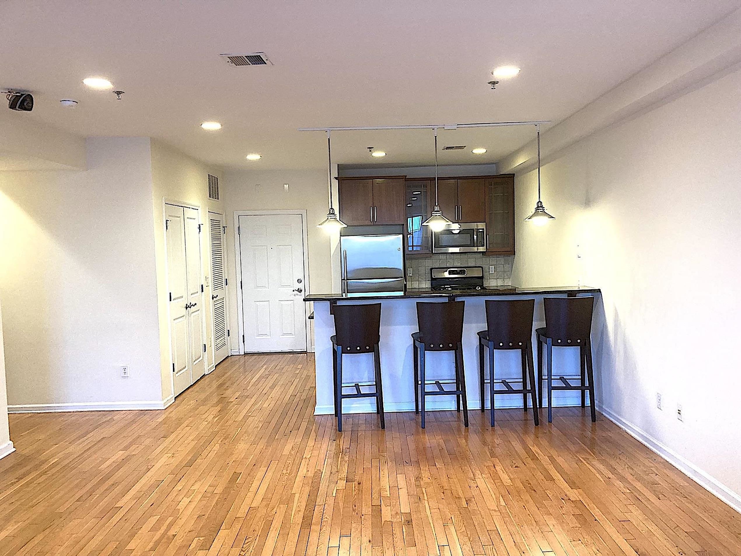 203-207 HACKENSACK PLANK RD Unit: 3C