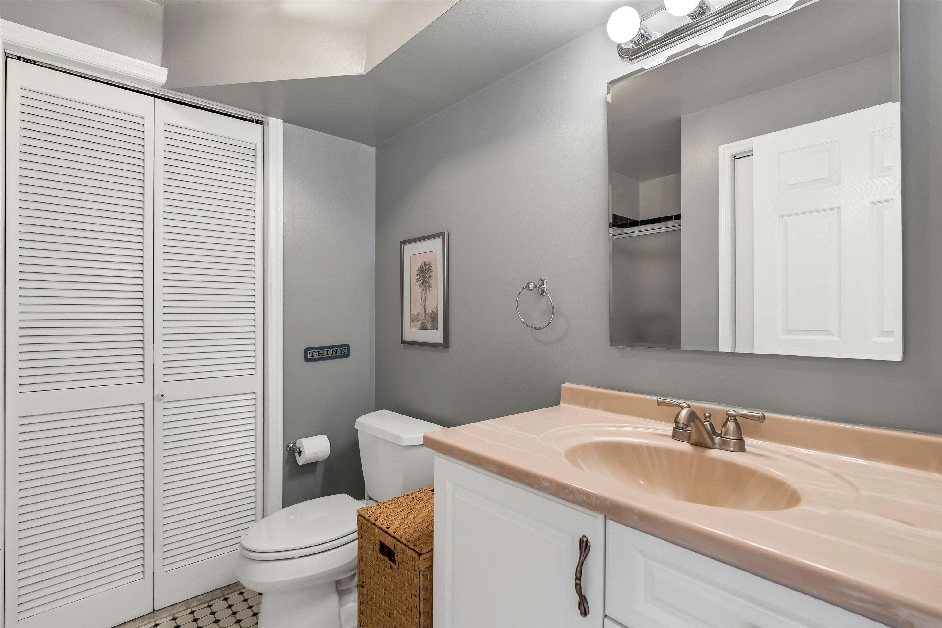 99 PARK AVE Unit: 5D