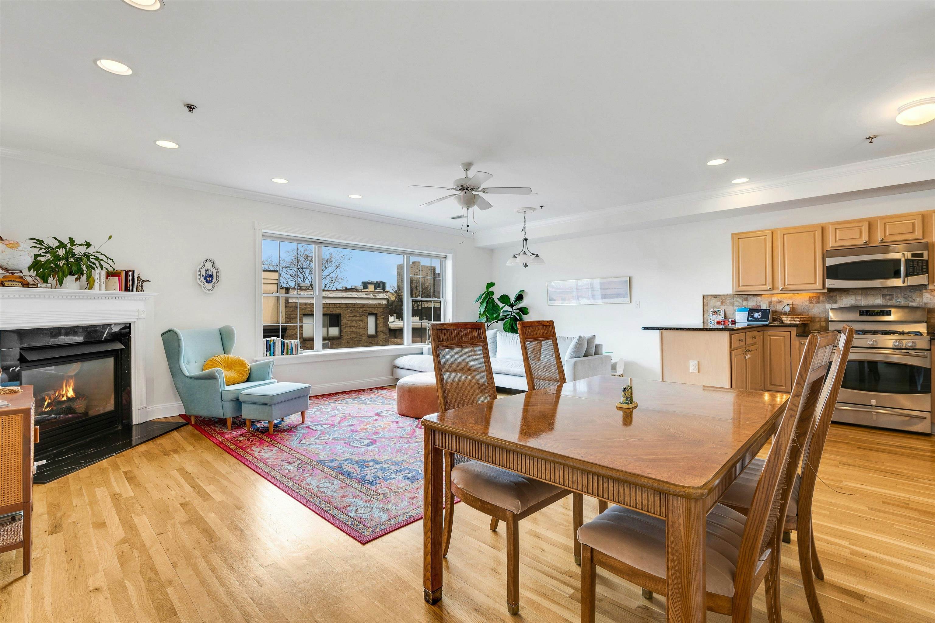 99 PARK AVE Unit: 5D