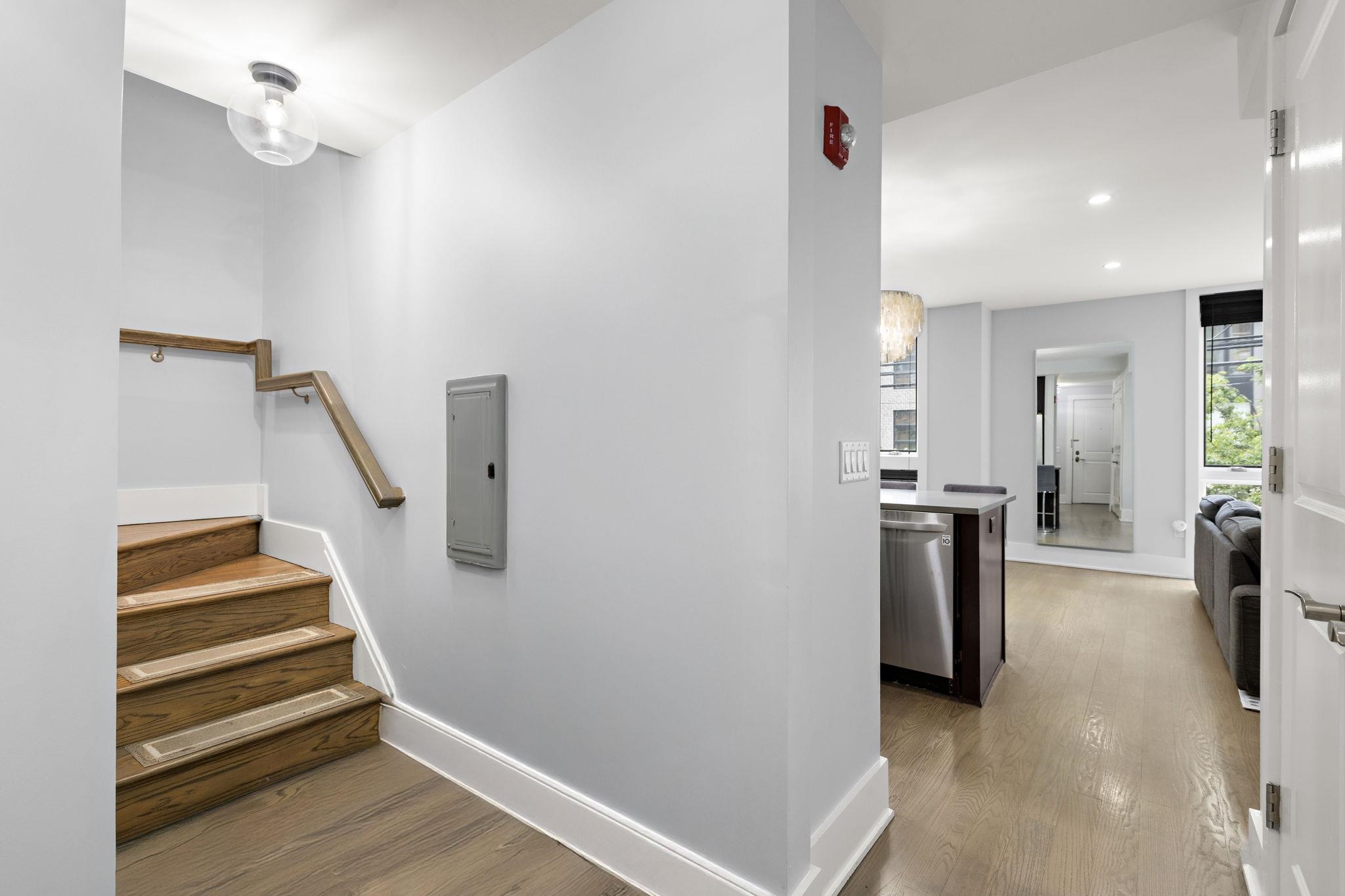 89 JEFFERSON ST Unit: 2D
