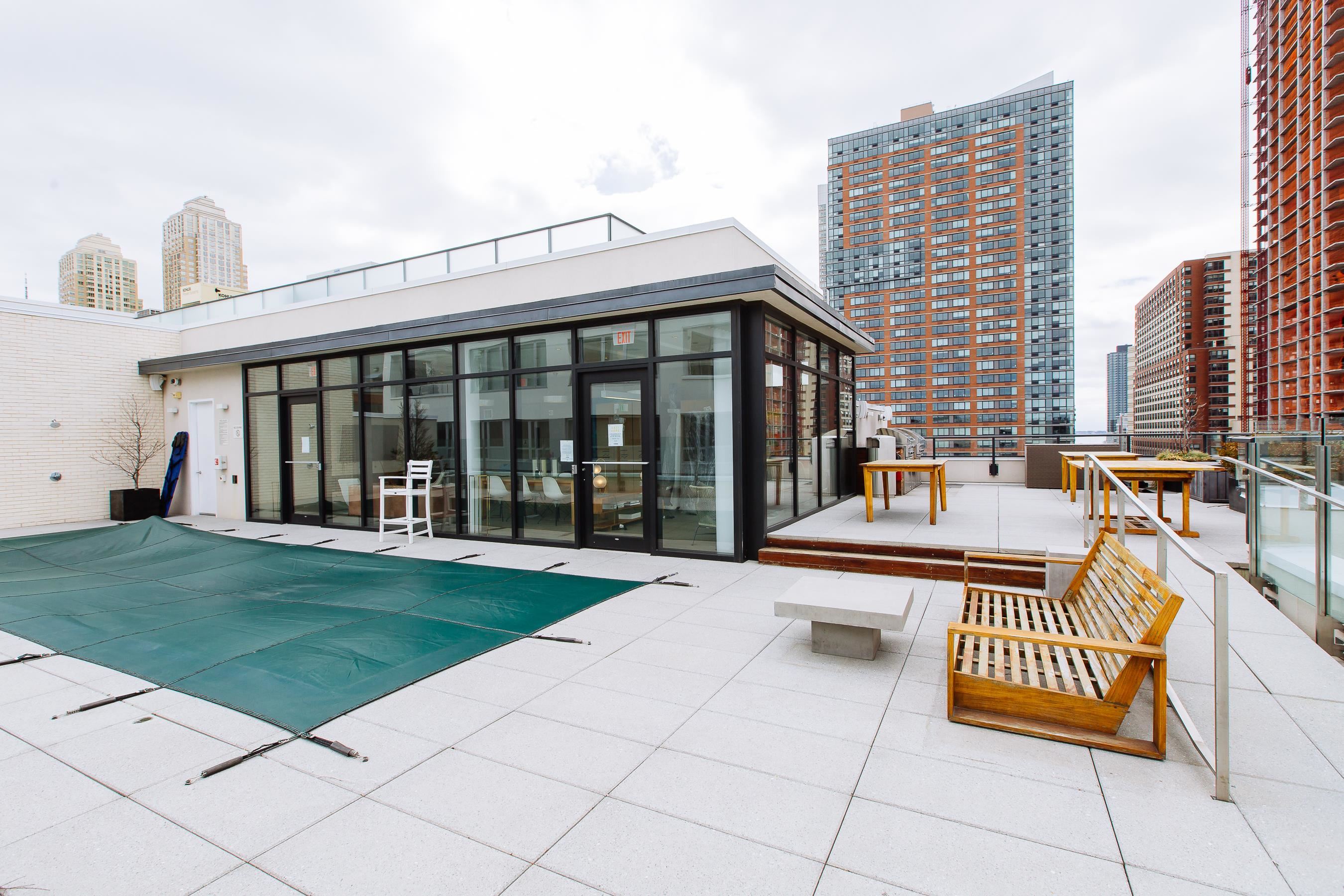 160 1ST ST Unit: 506