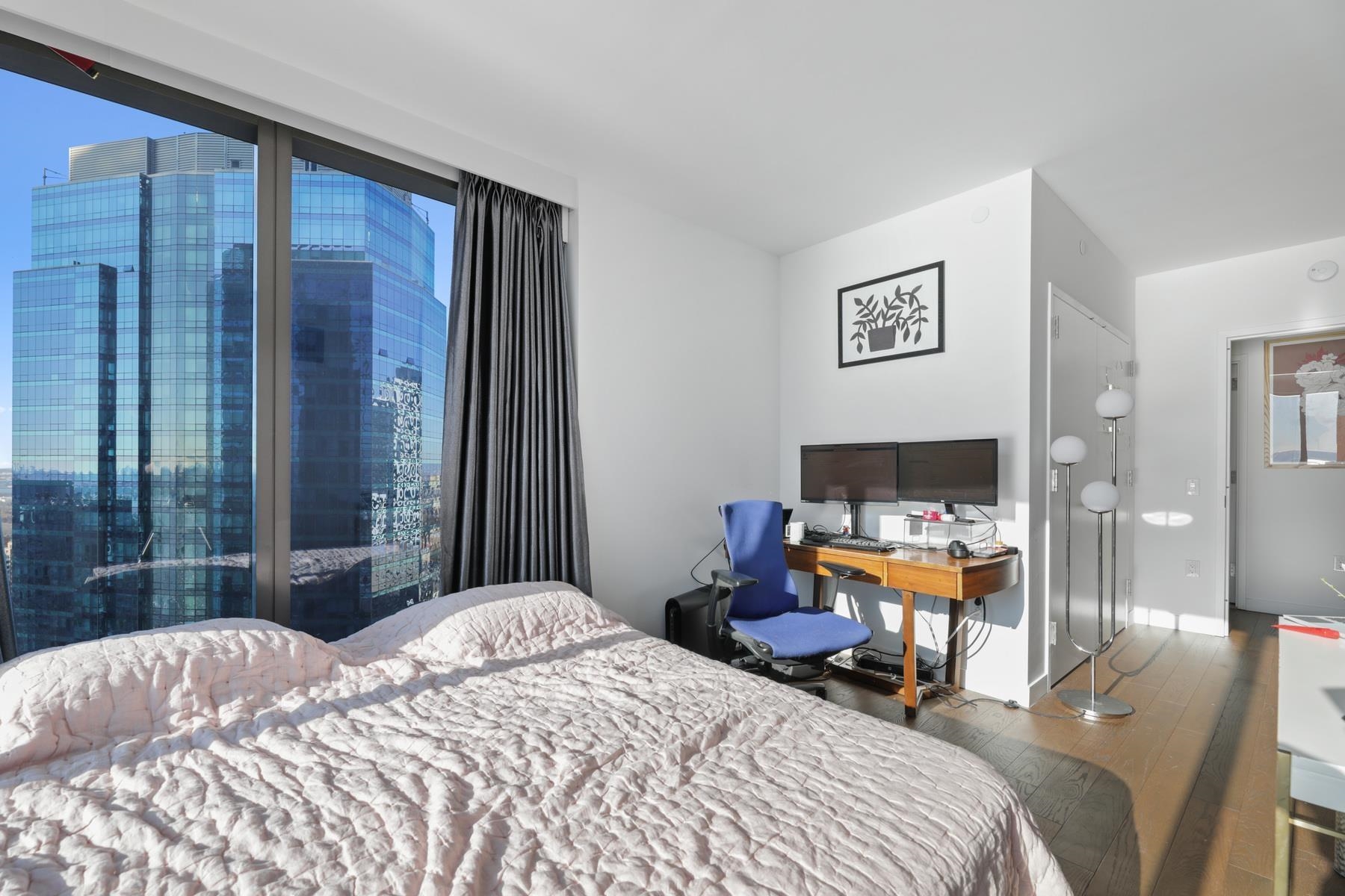 99 HUDSON ST Unit: 3512