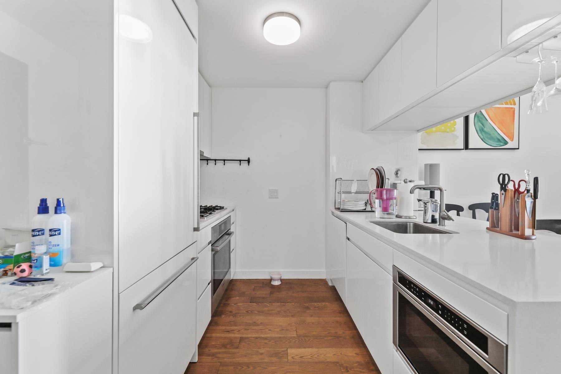 99 HUDSON ST Unit: 3512