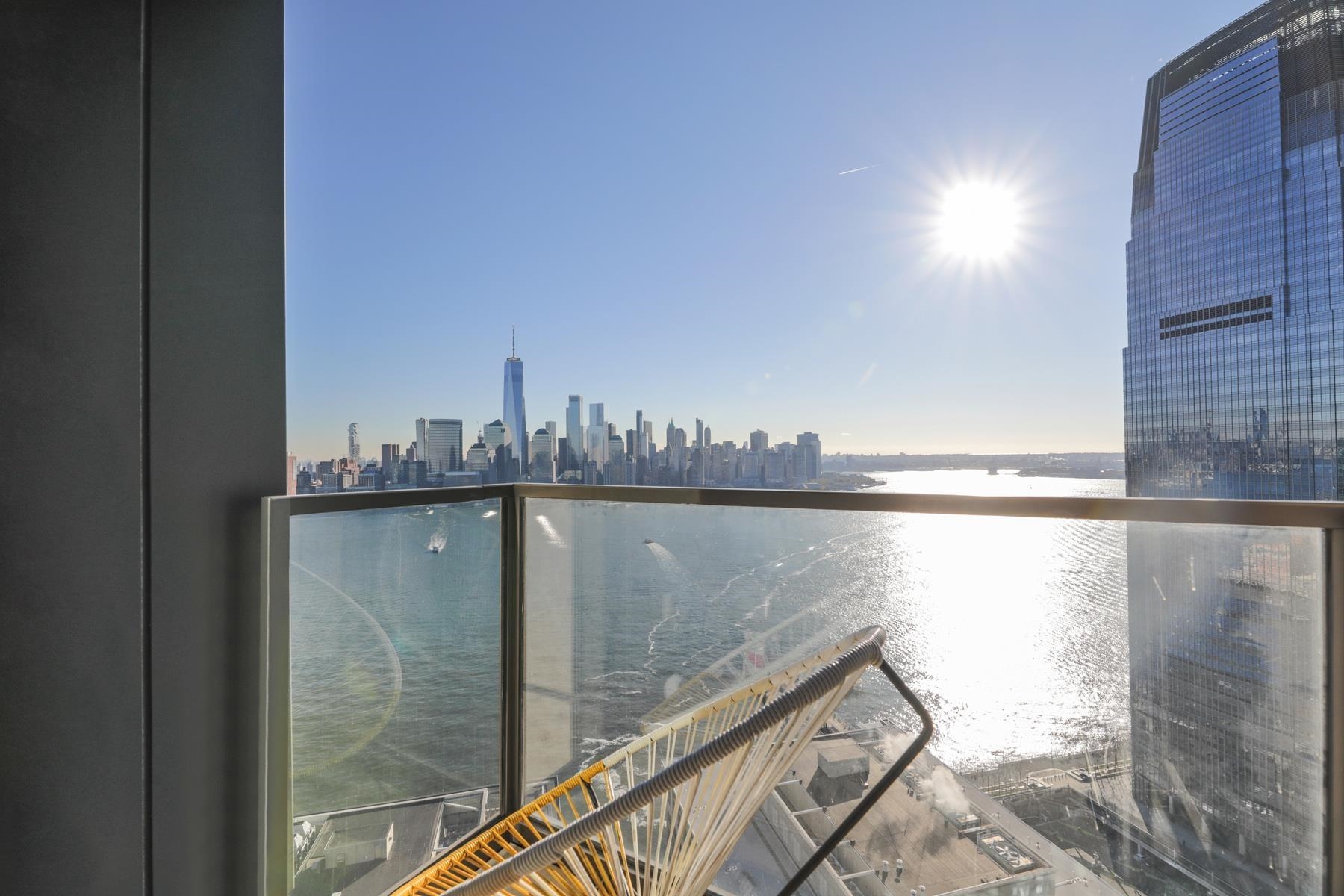 99 HUDSON ST Unit: 3512