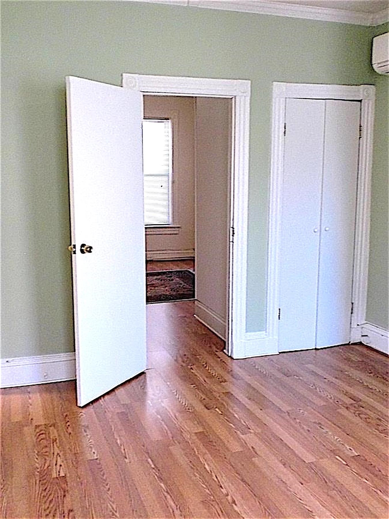 284 MAGNOLIA AVE Unit: 2